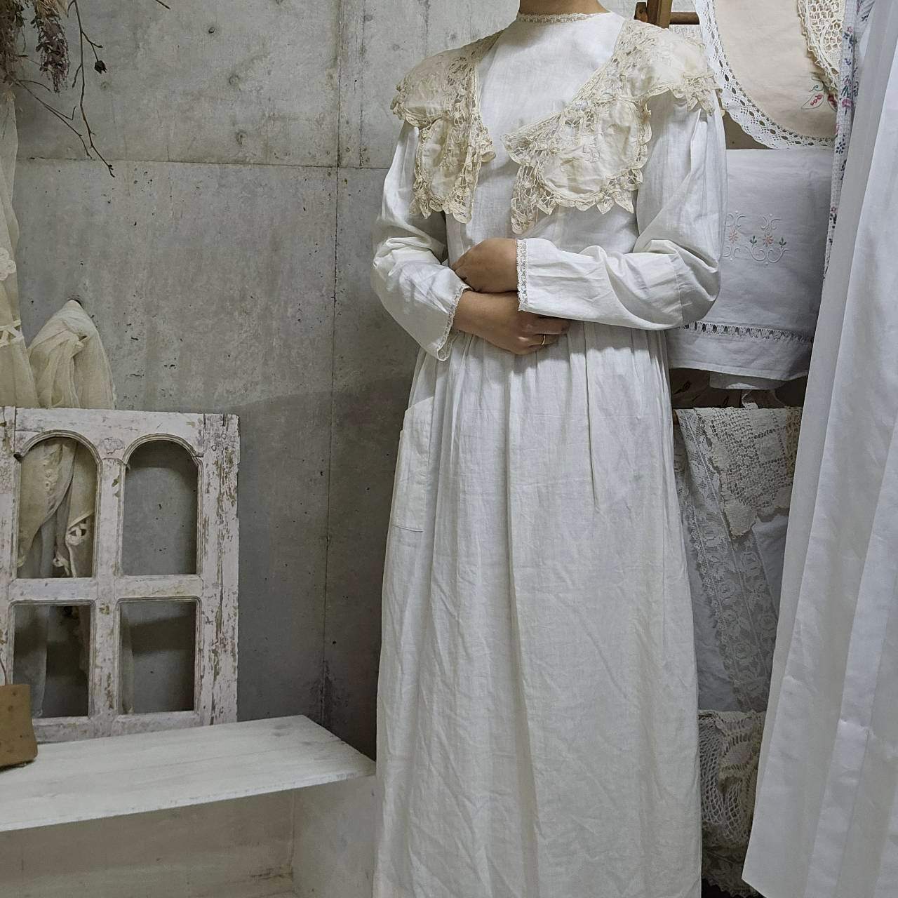 Euro Vintage(ヨーロッパヴィンテージ) Omekashi_ミニレースのロングワンピース 表記なし(Mサイズ程度) ホワイト