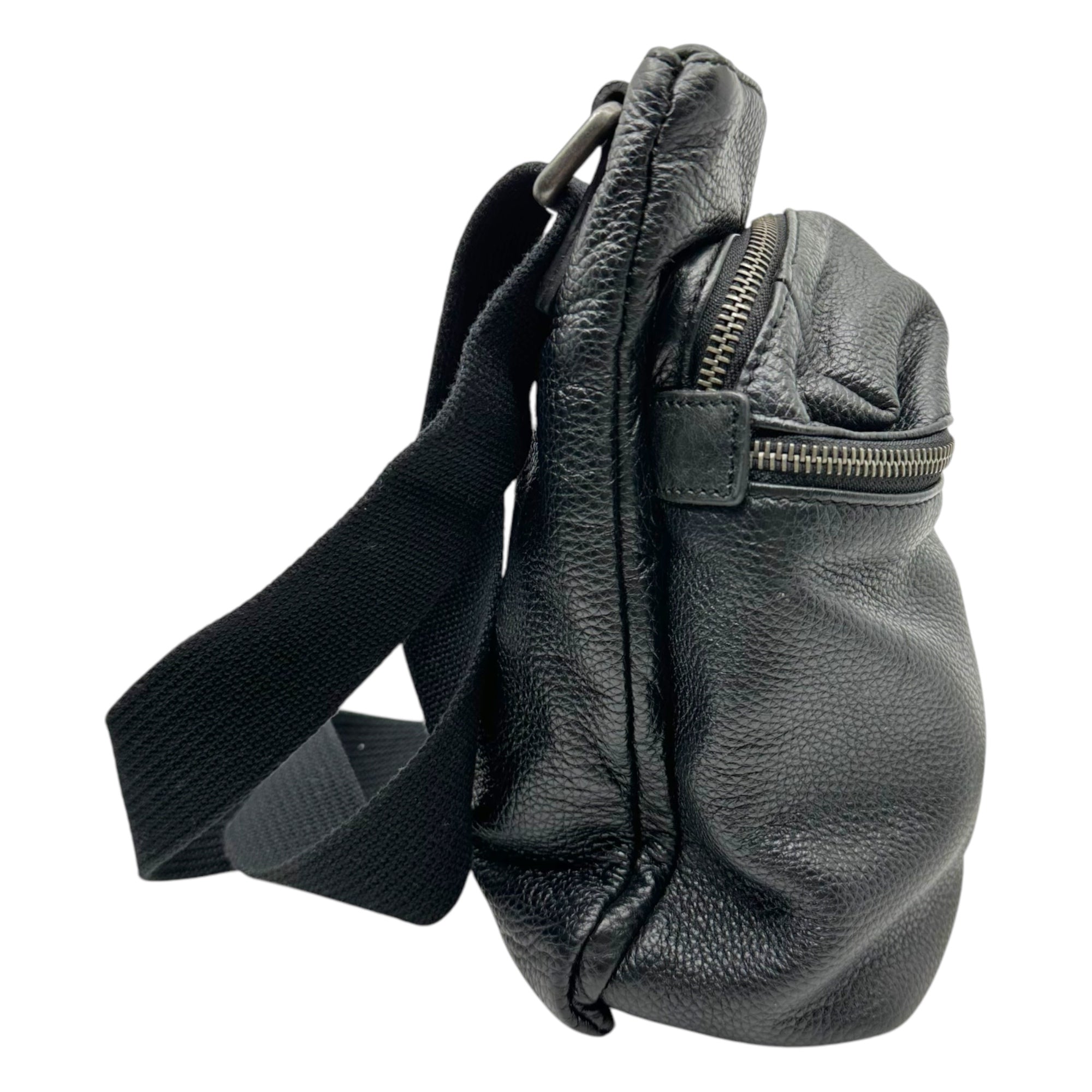 DOLCE&GABBANA(ドルチェ&ガッバーナドルガバ) Grained leather 3-zip shoulder bag シボ革 レザー 3ジップ ショルダー バッグ ブラック サコッシュ