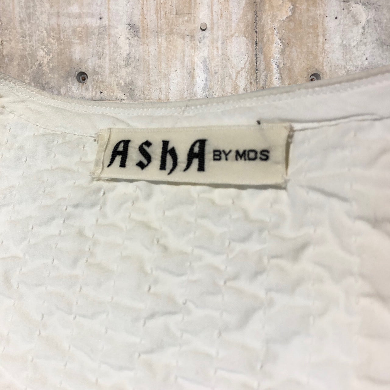 ASHA BY MDS(アシャバイエムディーエス) 96SSインド綿シワ加工キルティングベスト PE62-FE706 M ホワイト ISSEY MIYAKE(イッセイミヤケ)ライン