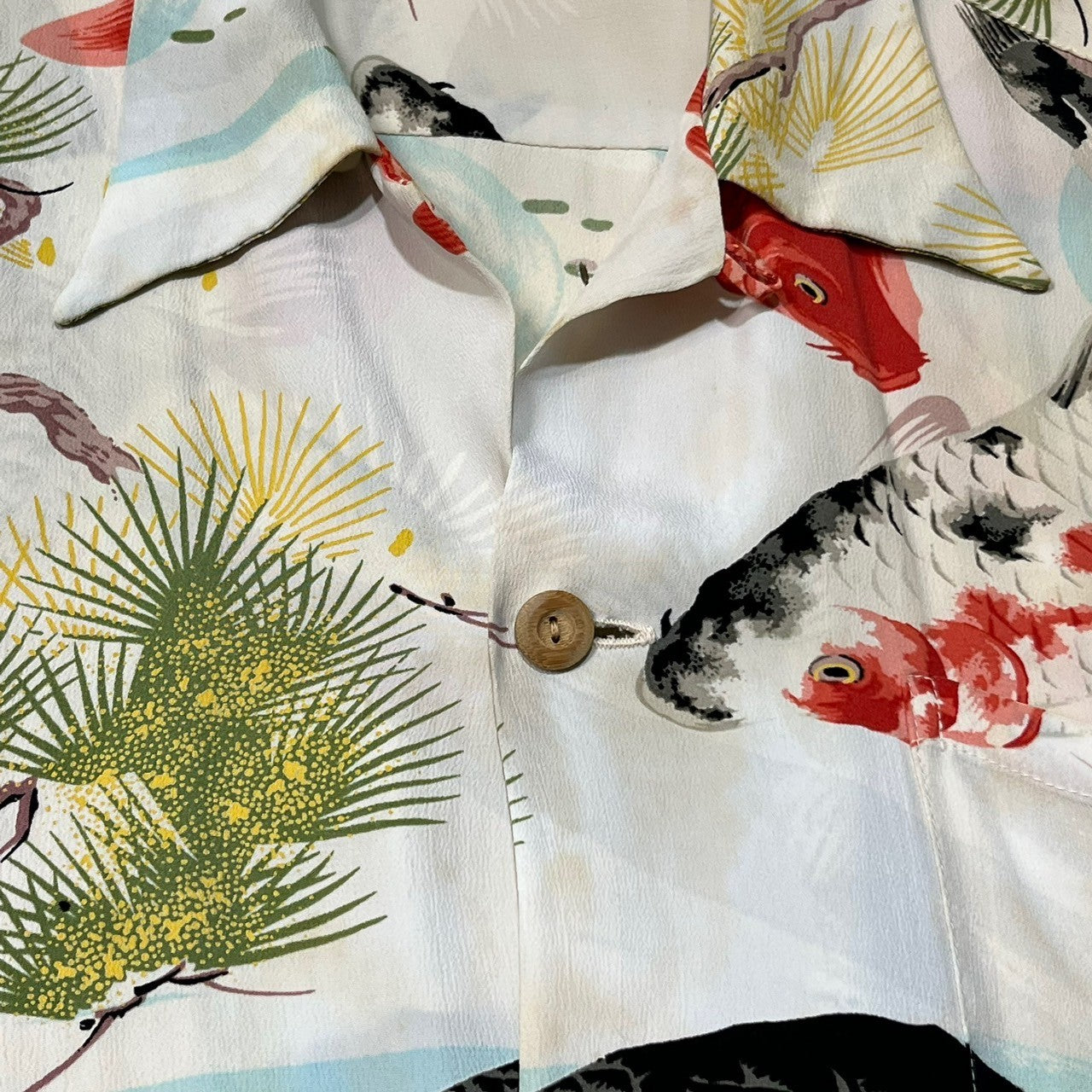 SUN SURF(サンサーフ東洋) RAYON S/S SPECIAL EDITION HOOKANO "NISHIKI KOI" 錦鯉 レーヨン アロハシャツ SS34665 M ホワイト 半袖