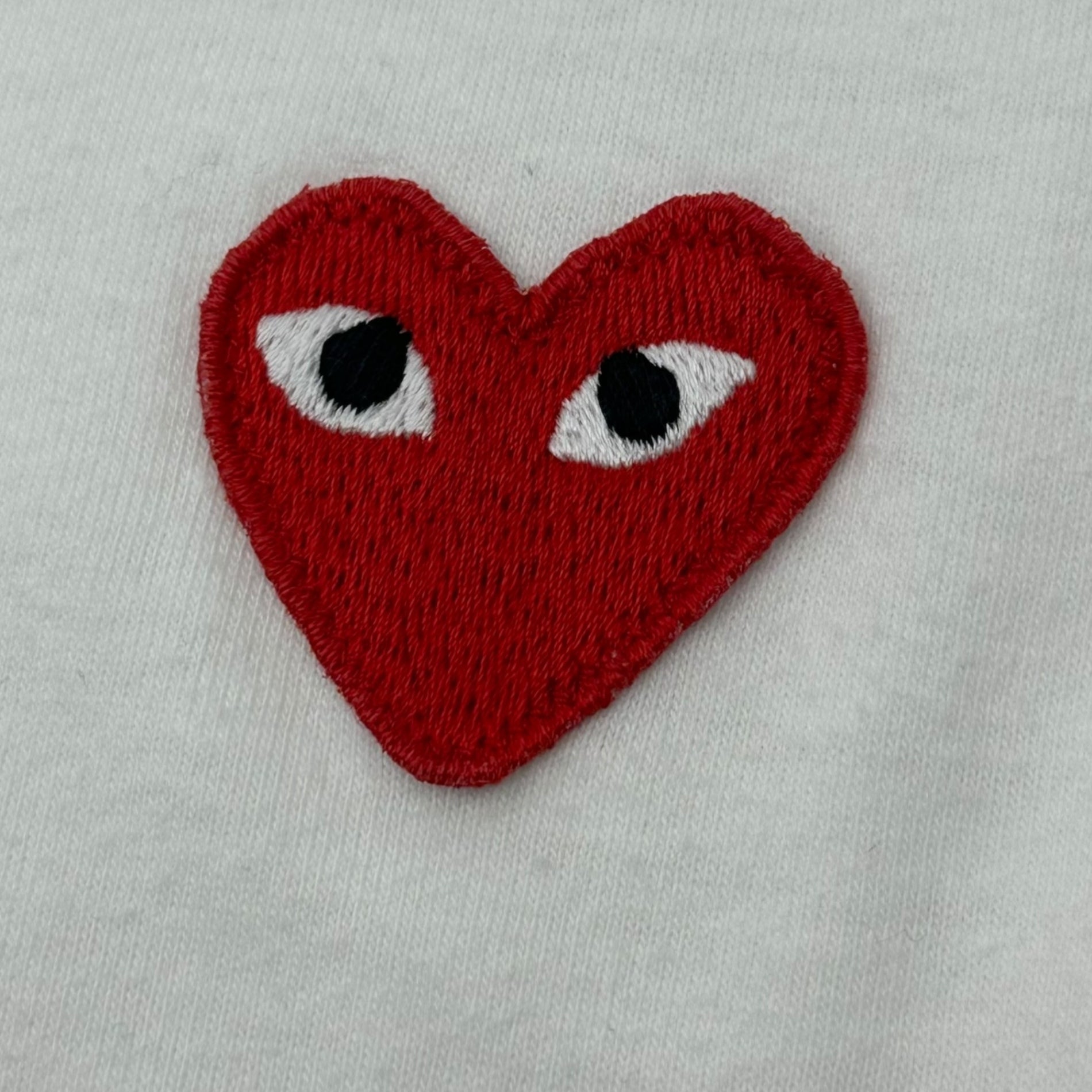 PLAY COMME des GARCONS(プレイコムデギャルソン) Heart Logo L/S TEE ハート ロゴ 長袖 Tシャツ AZ-T118 L ホワイト AD2019/12 カットソー