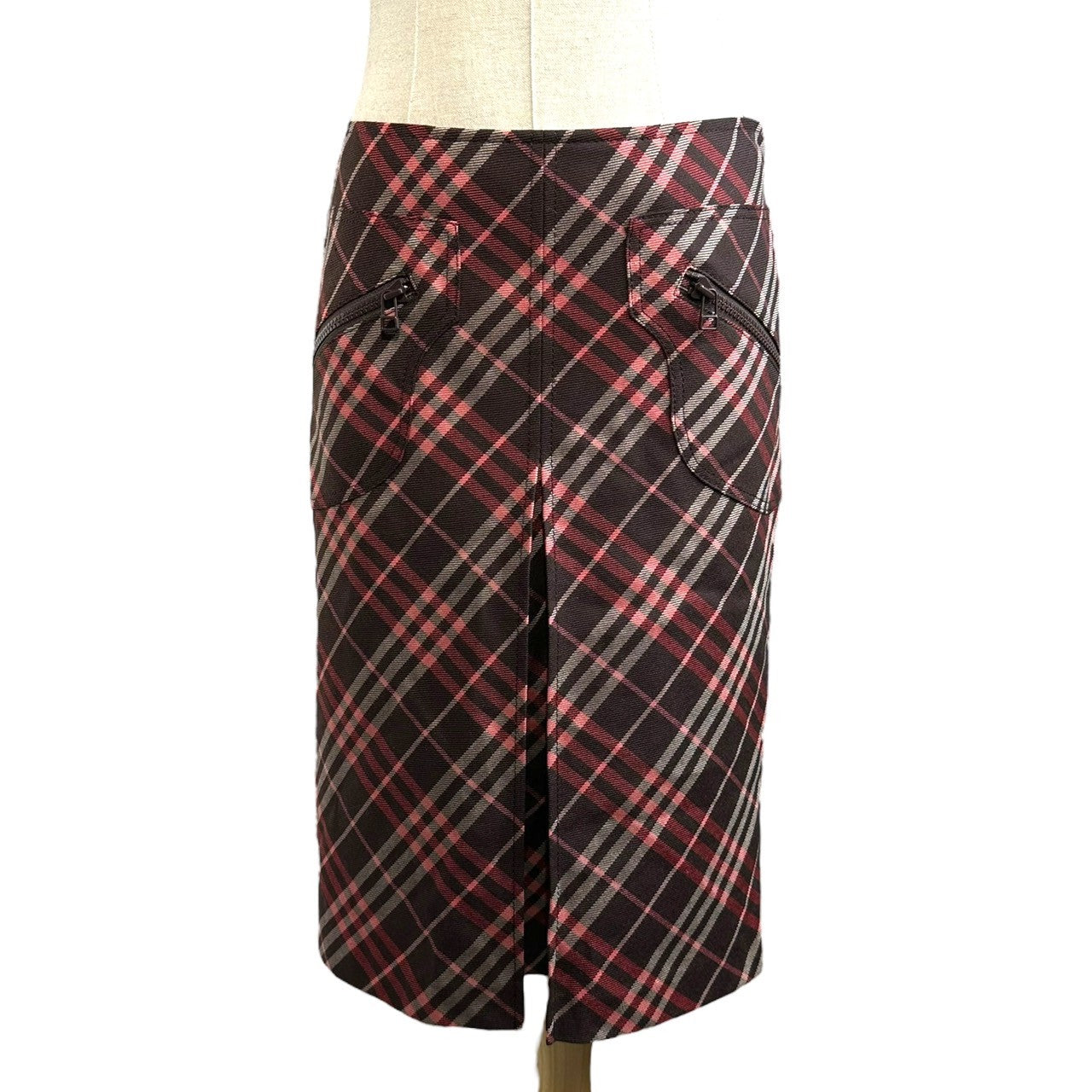 BURBERRY BLUE LABEL(バーバリーブルーレーベル) Burberry Check Zip Pockets Knee-Length Skirt バーバリー チェック ジップ ポケット ひざ丈 スカート FLF-582-38 38(M程度) ブラウン×ピンク 三陽商会
