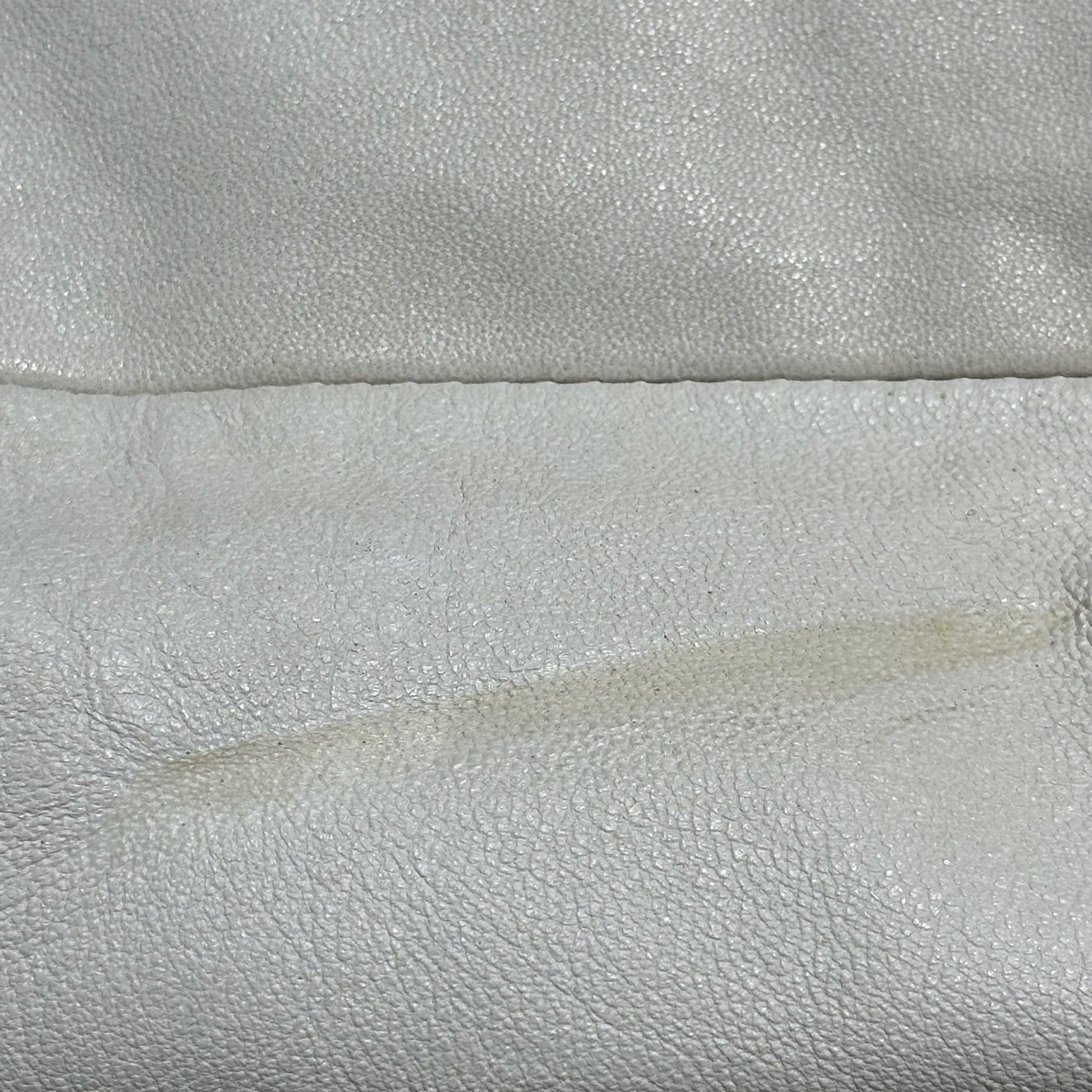 ISAMU KATAYAMA BACKLASH(イサムカタヤマバックラッシュ) Distressed Straight-Leg Leather Pants 汚れ加工 ストレートレザー パンツ ホワイト×ブラック 品質表示タグ欠品