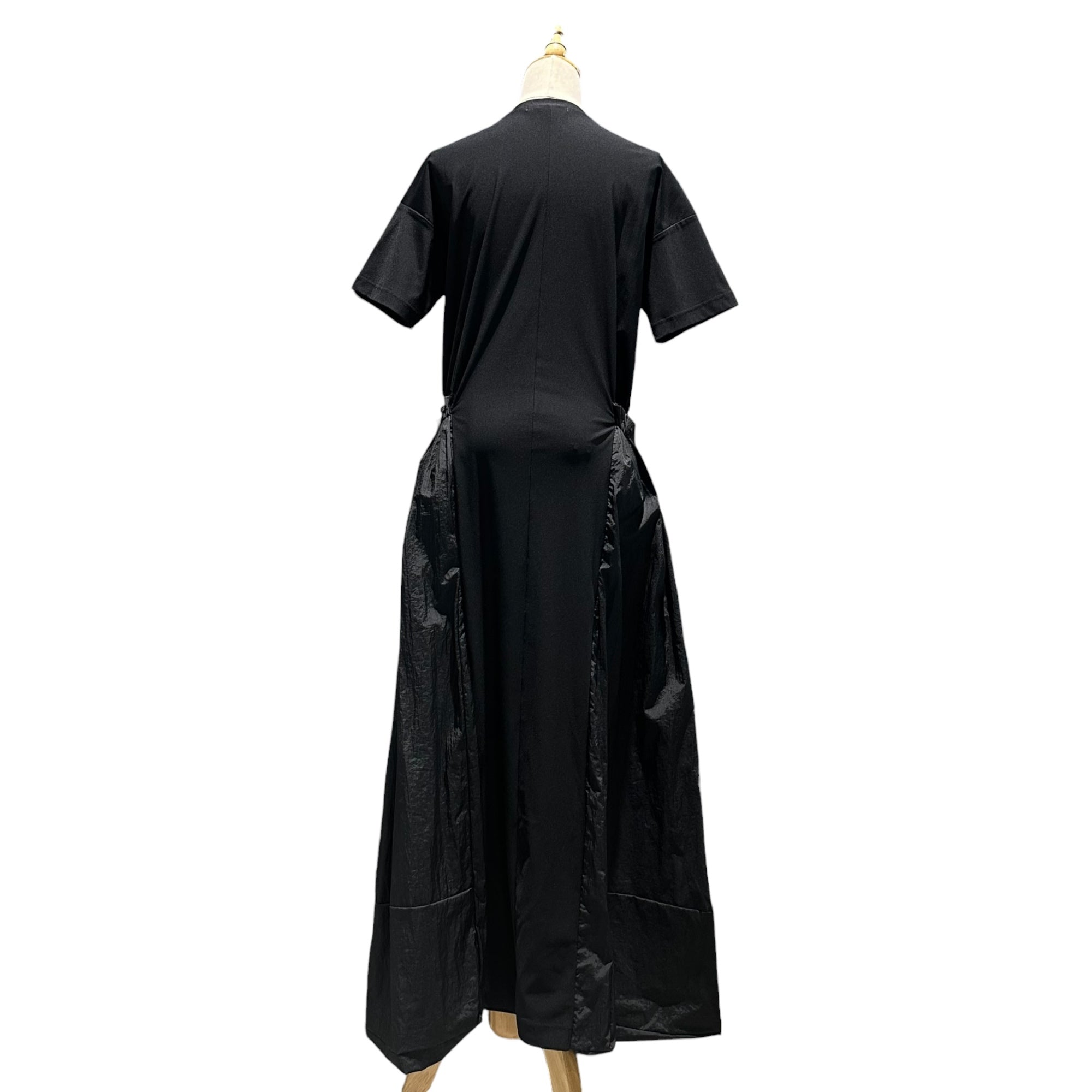 UN3D.(アンスリード) Side-Pocket Gathered Dress サイドポケット ギャザー ワンピース 522330300301-01 38(M) ブラック