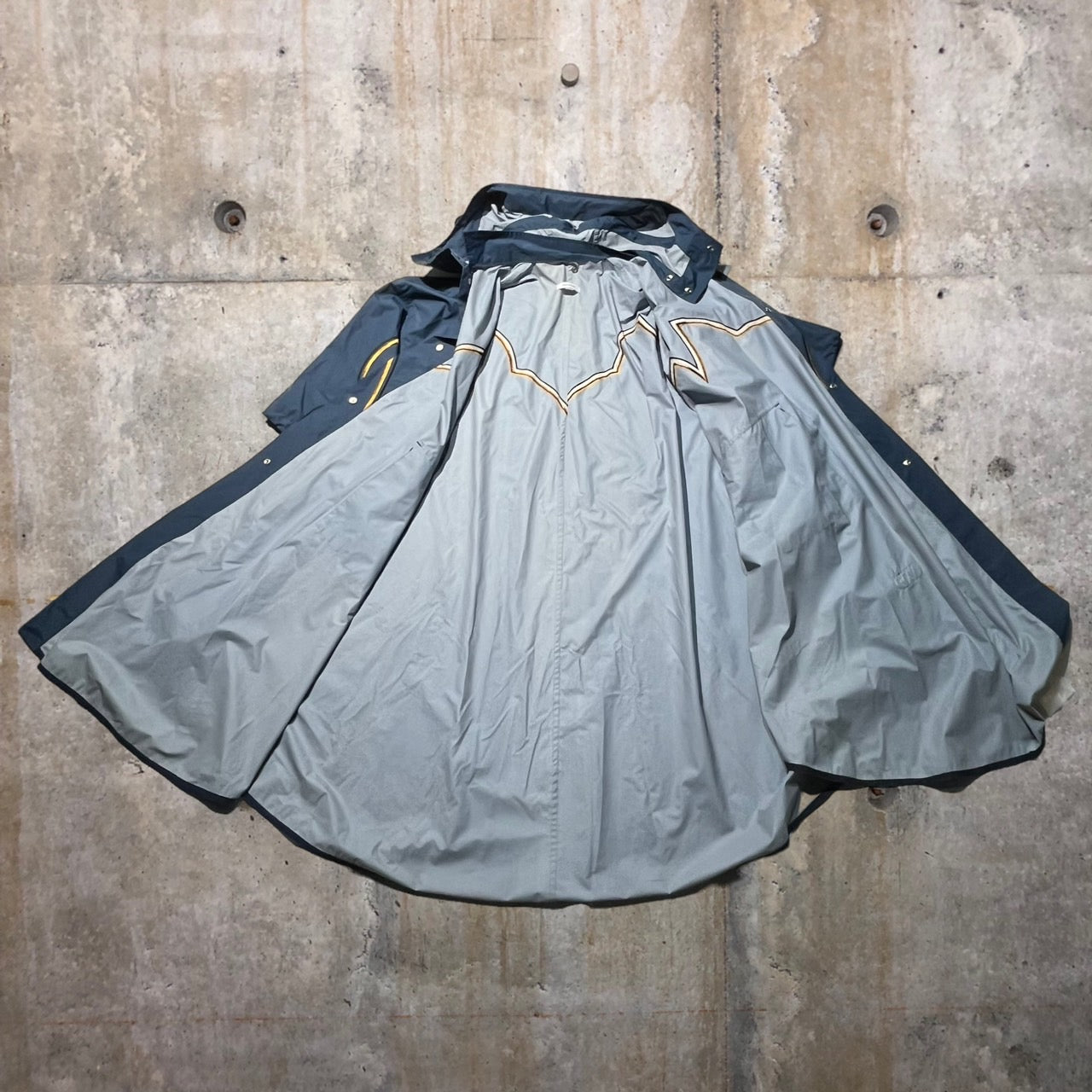 TOGA PULLA×OUTDOOR PRODUCTS(トーガプルラ×アウトドアプロダクツ) 19AWPoncho OUTDOOR SP TP92-FW509 ONE(FREE) ネイビー