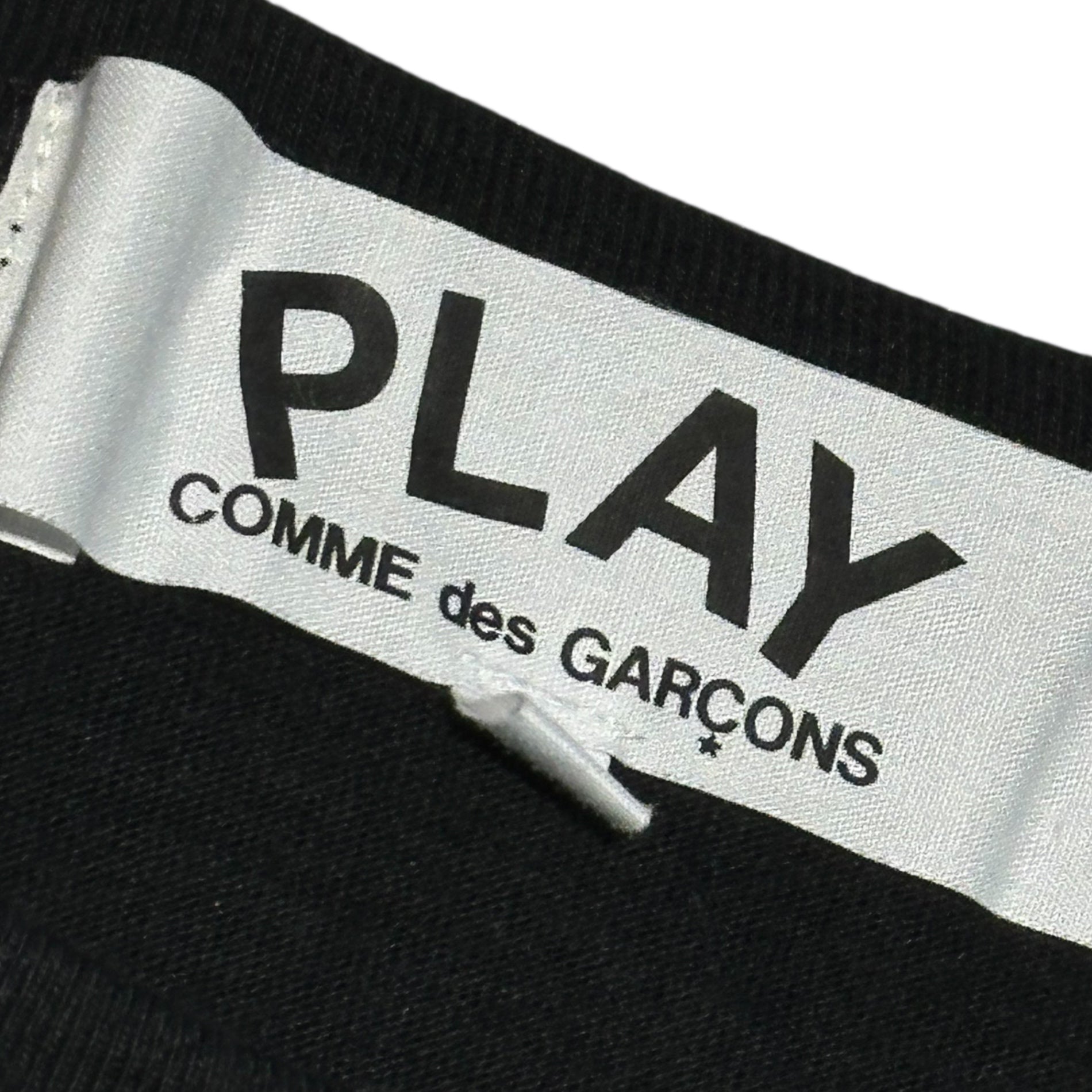 PLAY COMME des GARCONS(プレイコムデギャルソン) T-SHIRT WITH DOUBLE HEART BLACK AZ-T226 S ブラック AD2020/1