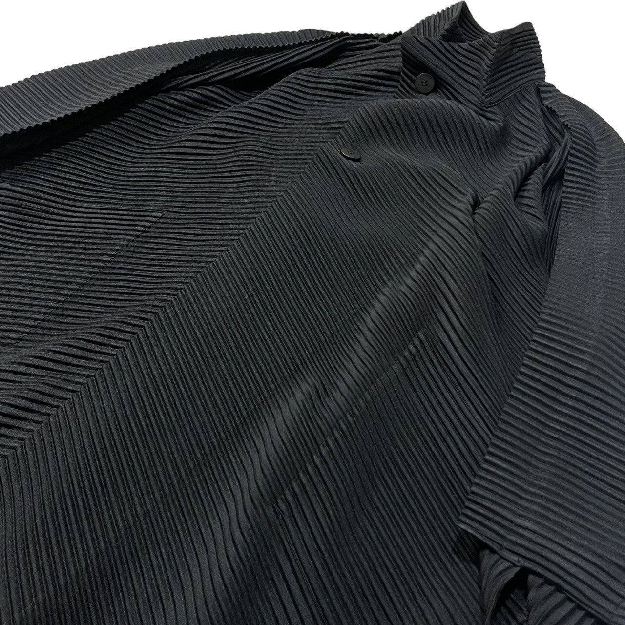 HOMME PLISSE ISSEY MIYAKE(オムプリッセイッセイミヤケ) 23AW pleated stand collar coat プリーツ スタンドカラー コート イカコート HP23JA111/1 SIZE 1(S) ブラック