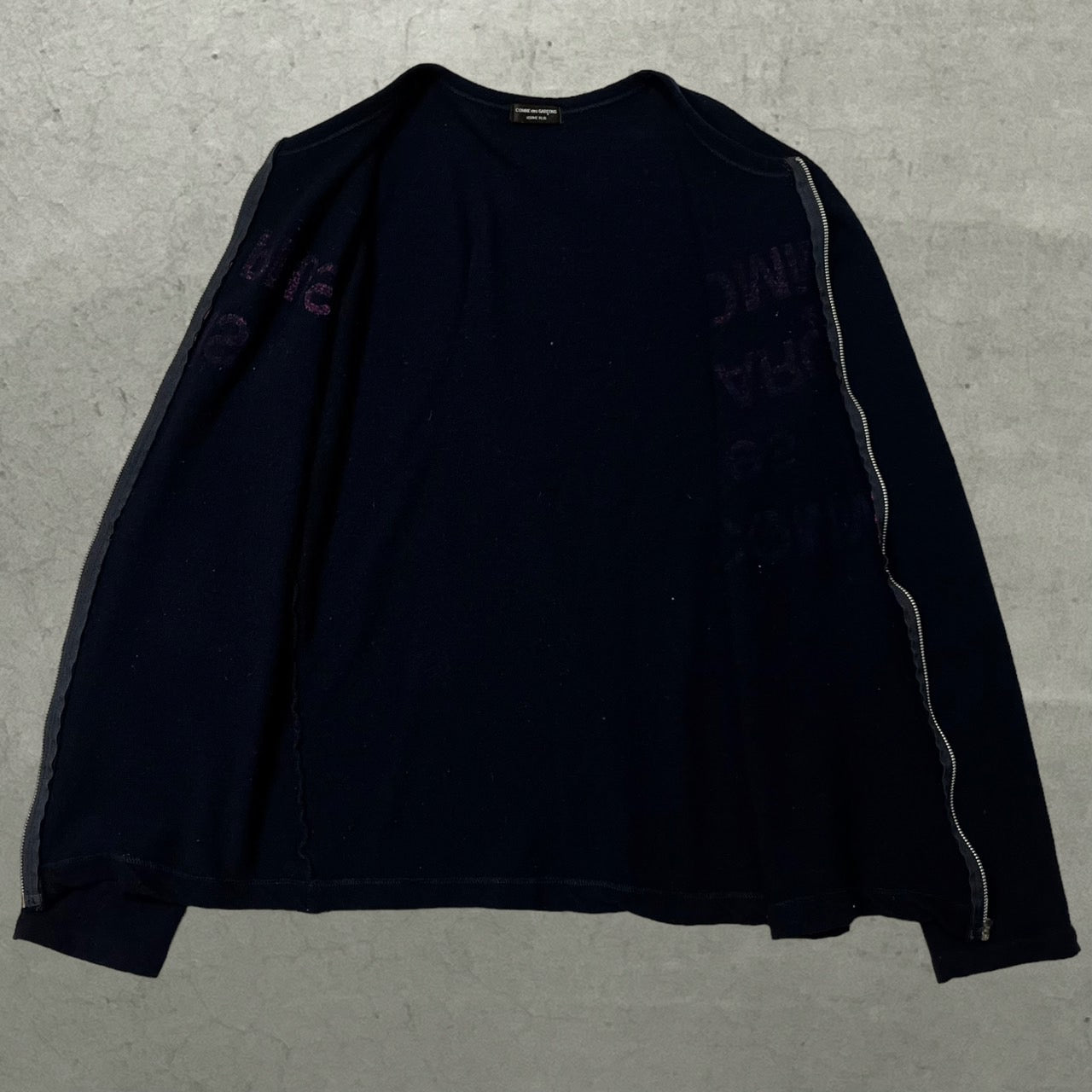 COMME des GARCONS HOMME PLUS(コムデギャルソンオムプリュス) 99AW Souvenir Kitsch期ウール縮絨逆さロゴジップニット PT-040440 表記無し(FREE) ネイビー AD1999