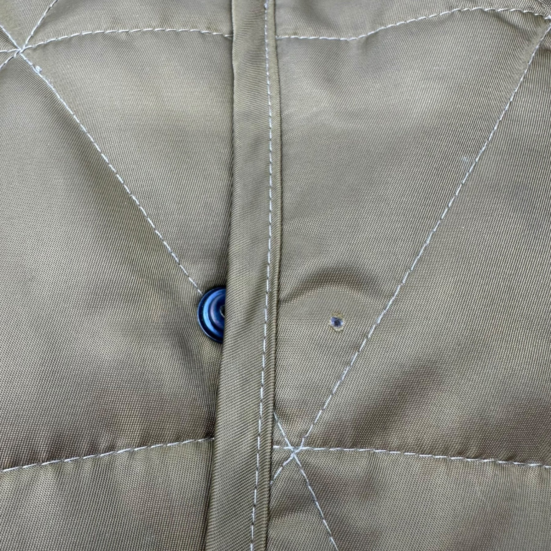 HUF(ハフ) Reversible padded quilted jacket リバーシブル 中綿 キルティング ジャケット L カーキ×ホワイト