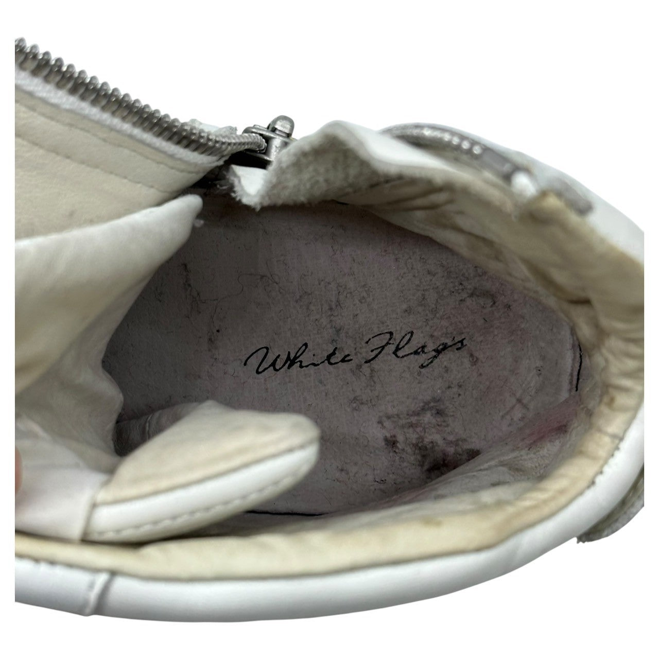 White Flags(ホワイトフラッグス) レザー ローカット スニーカー キルティング パテント 42(26.5cm程度) ブラック×ホワイト