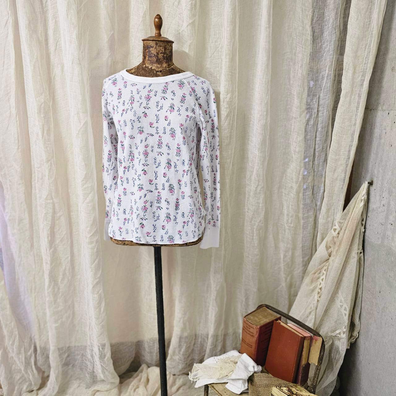 VINTAGE(ヴィンテージ) 80's~ floral pattern thermal 花柄のサーマルカットソー FREE ホワイト