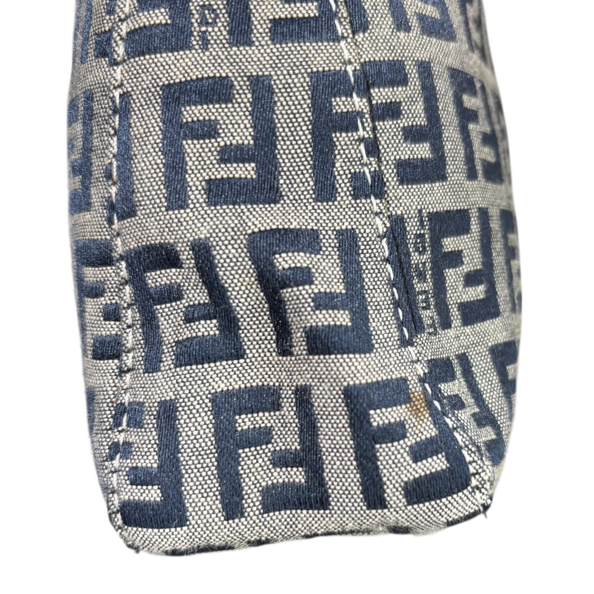 FENDI(フェンディ) Zucchino Accessory Pouch ズッキーノ柄 アクセサリー ポーチ 001・26810・098 ネイビー×グレー ヴィンテージ OLD ミニ ハンド バッグ