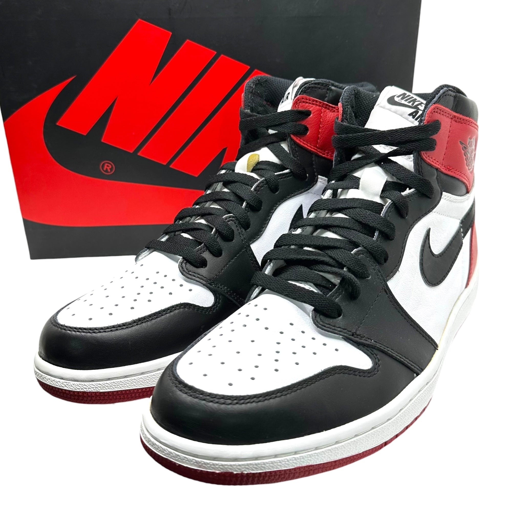 NIKE(ナイキ) Air Jordan 1 Retro High OG エア ジョーダン 1 レトロ つま黒 555088-125 30cm ホワイト×レッド×レッド ハイカット スニーカー