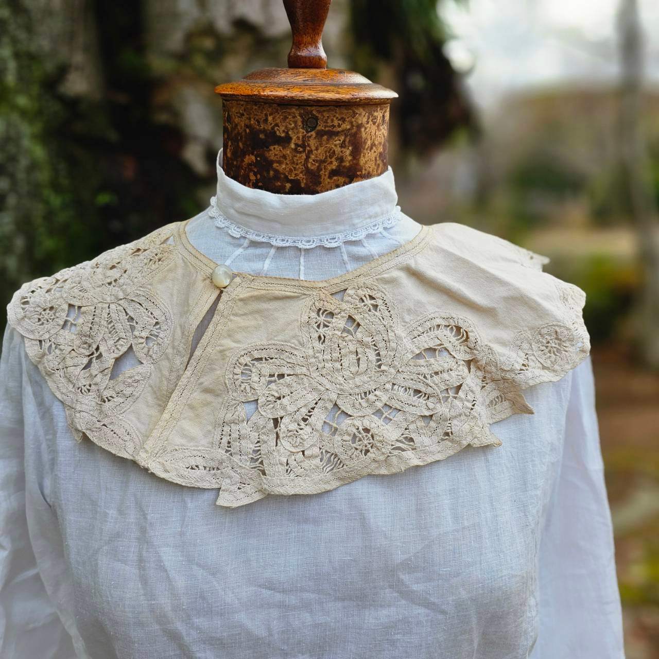 Euro vintage(ヨーロッパヴィンテージ) cottonlinen batten lace collar コットンリネンのバテンレースのつけ襟 未使用に近い/後染め加工 ベージュ