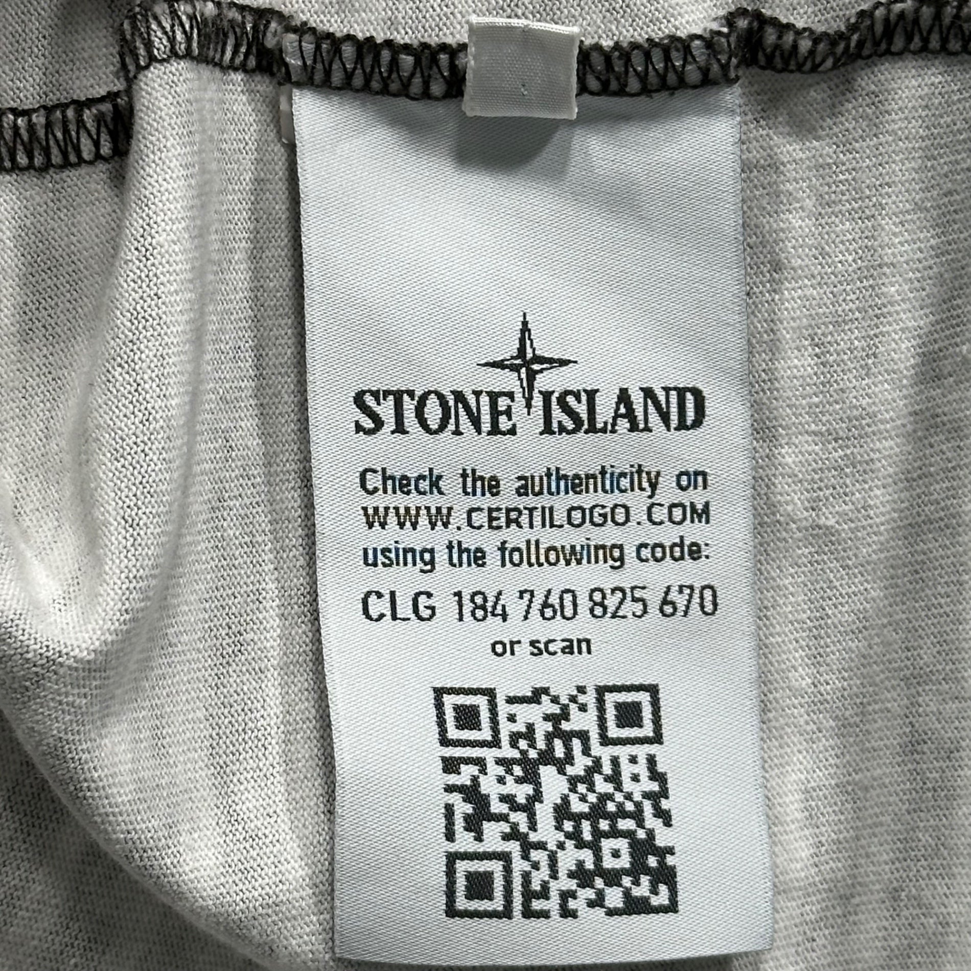 STONE ISLAND(ストーンアイランド) Chest-Embroidered Striped Crew Neck T-Shirt 胸ワンポイント ボーダー クルーネック Tシャツ 184 760 825 670 M グレー×ホワイト
