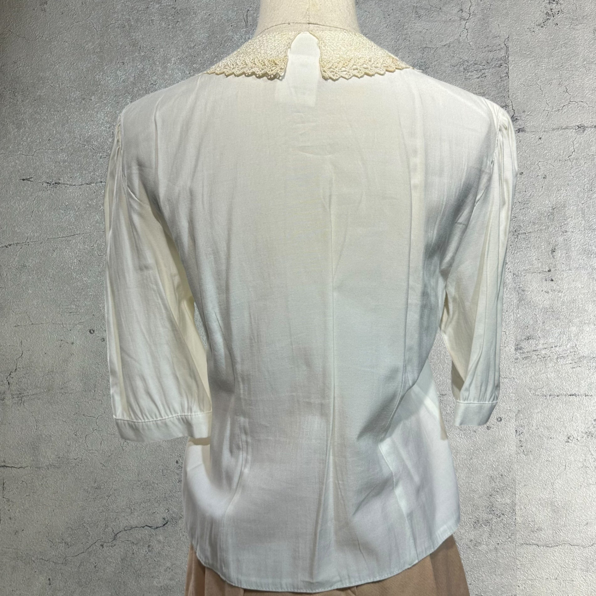 Euro vintage(ヨーロッパヴィンテージ) 50's~ beige_round collar with lace short sleeve blouse レース襟の半袖ブラウス 2(M~L程度) ベージュ
