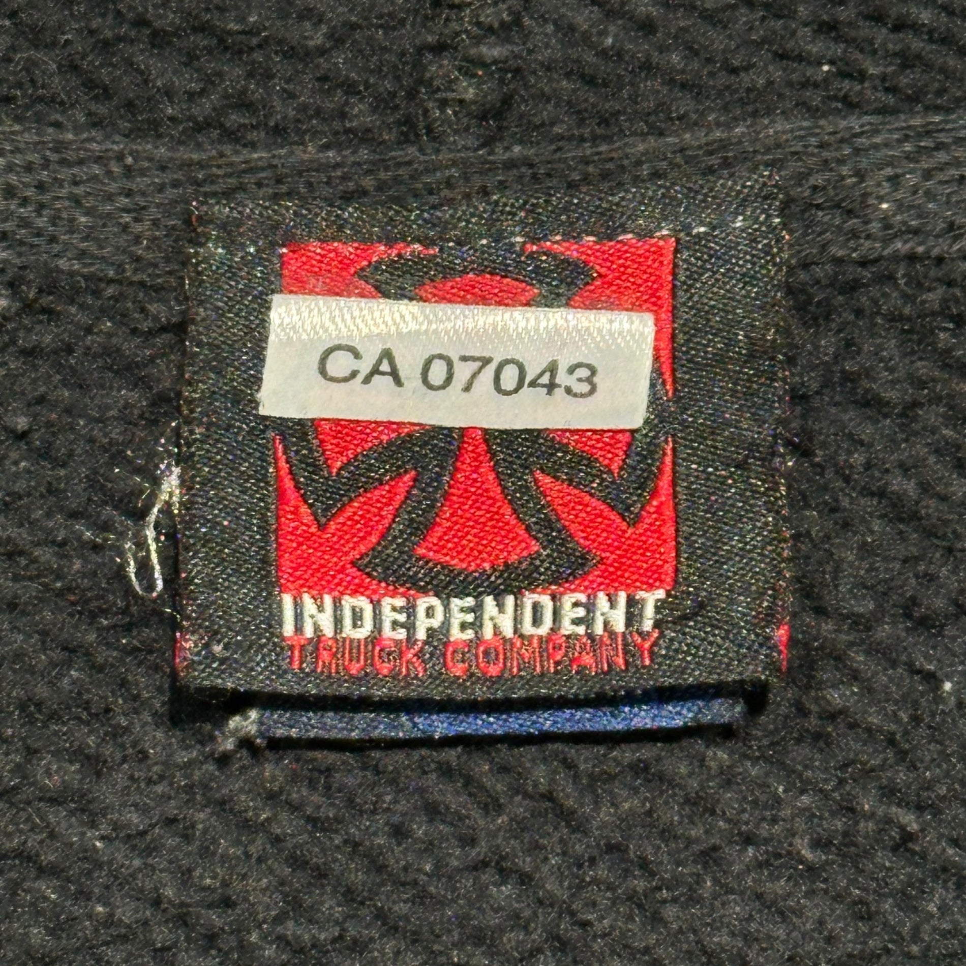 INDEPENDENT(インディペンデント) 00's 11-Stitch Iron Cross Logo Print Fleece-Lined Zip-Up Hoodie 11連 アイアン クロス ロゴ プリント 裏毛 ジップ パーカー S ブラック オールドスケート