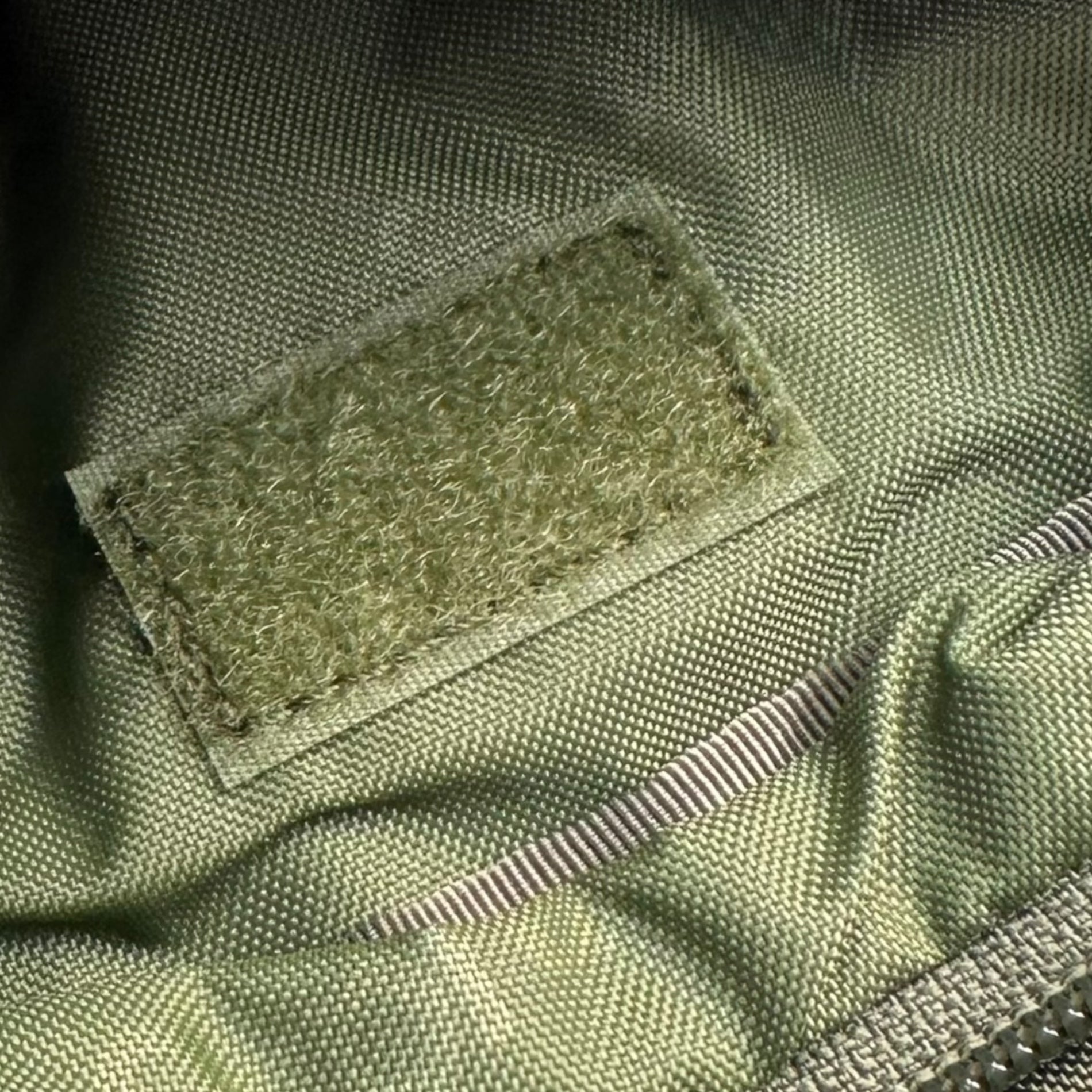 SUPREME(シュプリーム) 2022AW Small Waist Bag スモール ウエスト バッグ オリーブ ボディ 斜め掛け