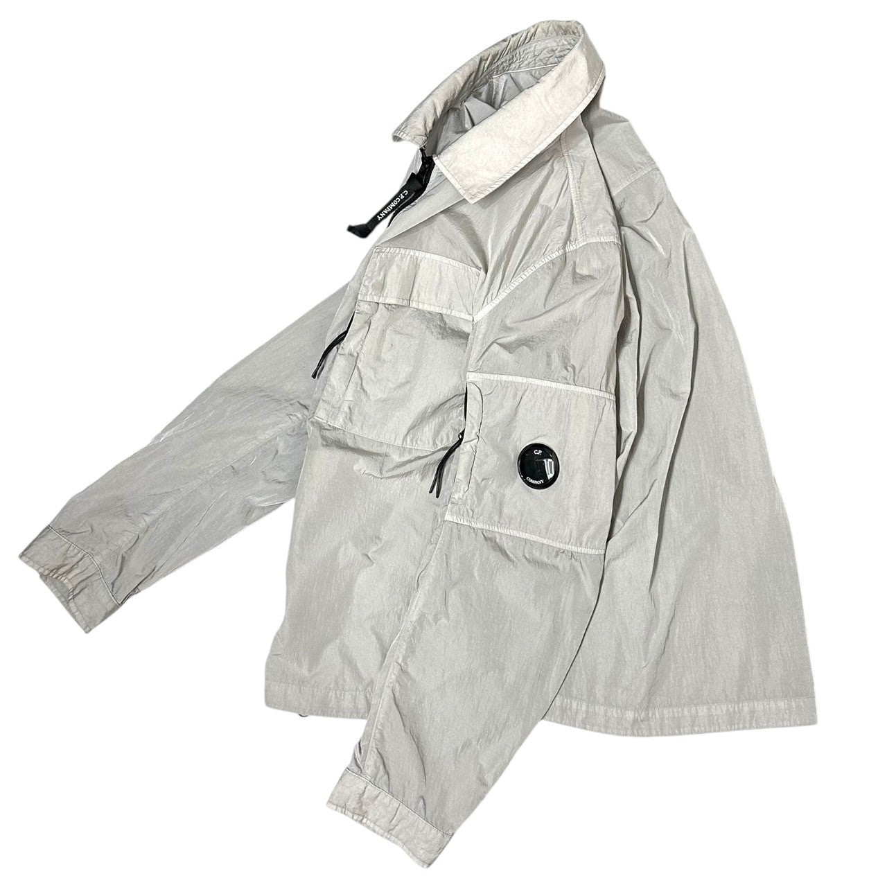 C.P.COMPANY(シーピーカンパニー) 14SS Flap Pocket Zip Up Nylon Over Shirt Jacket フラップ ポケット ジップアップ ナイロン オーバー シャツ ジャケット 14CMOS371A 005904G M グレー