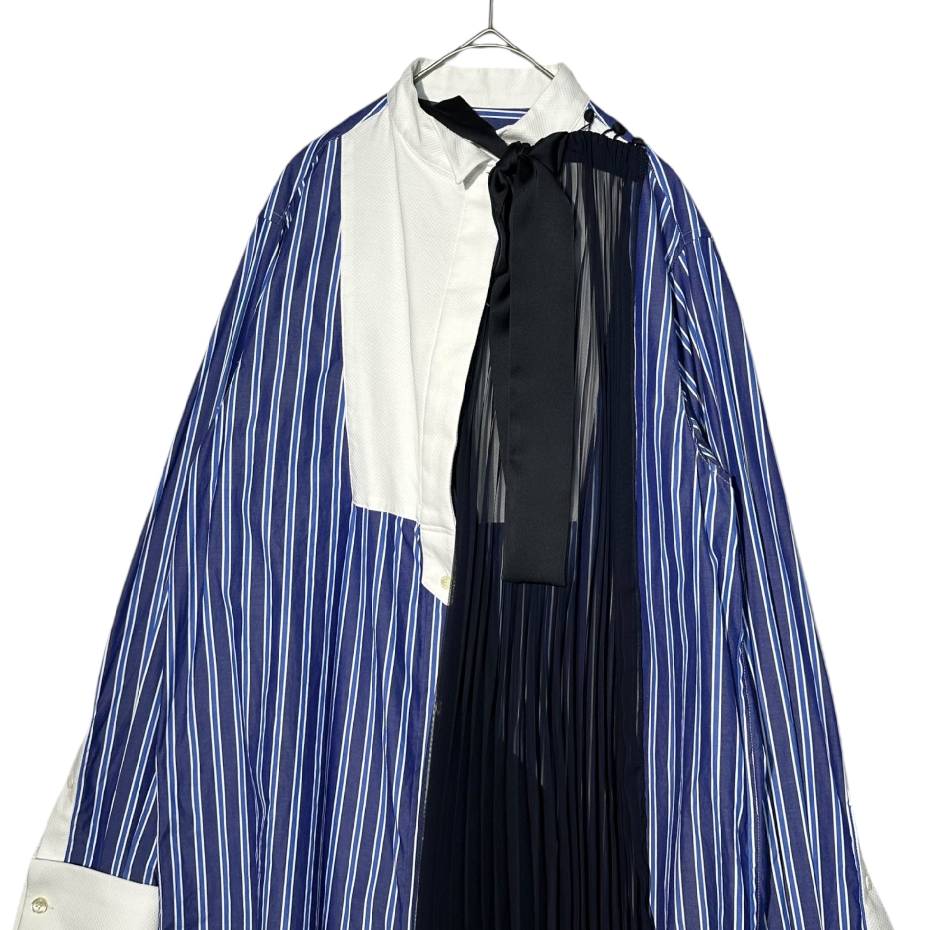 sacai(サカイ) 21SS Cotton Poplin Shirt コットン ポプリン シャツ 21-05611 2 ブルー×ネイビー シアー プリーツ ストライプ ブラウス