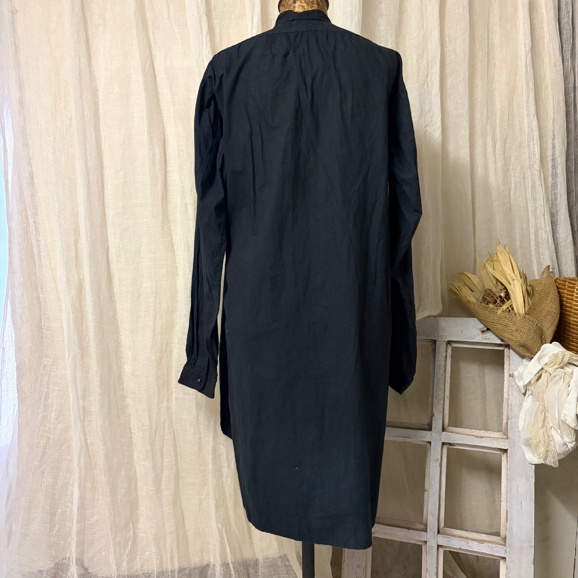 Euro vintage(ヨーロッパヴィンテージ) 40~50's antique smock dress アンティーク スモック ワンピース 40年~50年代 FREE ブラック mB刺繍