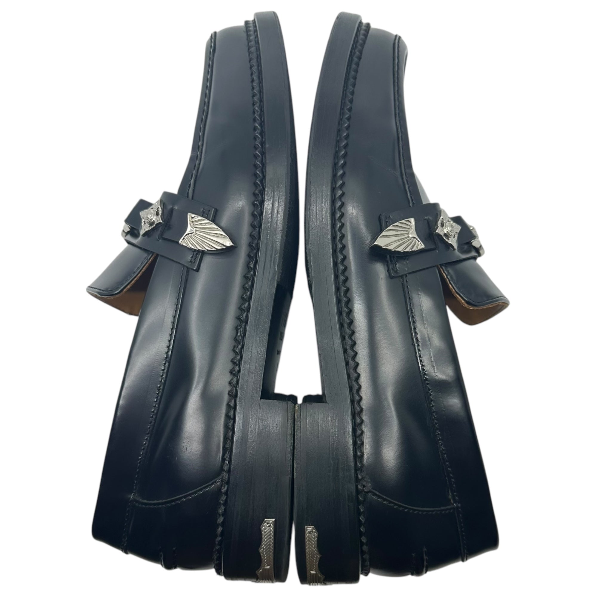 TOGA VIRILIS(トーガビリリース) METAL LOAFER(MEN) メタル ローファー 革靴 メタルスタッズ ホースビット調 AJ826 42(27.0cm) ブラック×シルバー( Black Polido) 参考定価70,400円(税込)