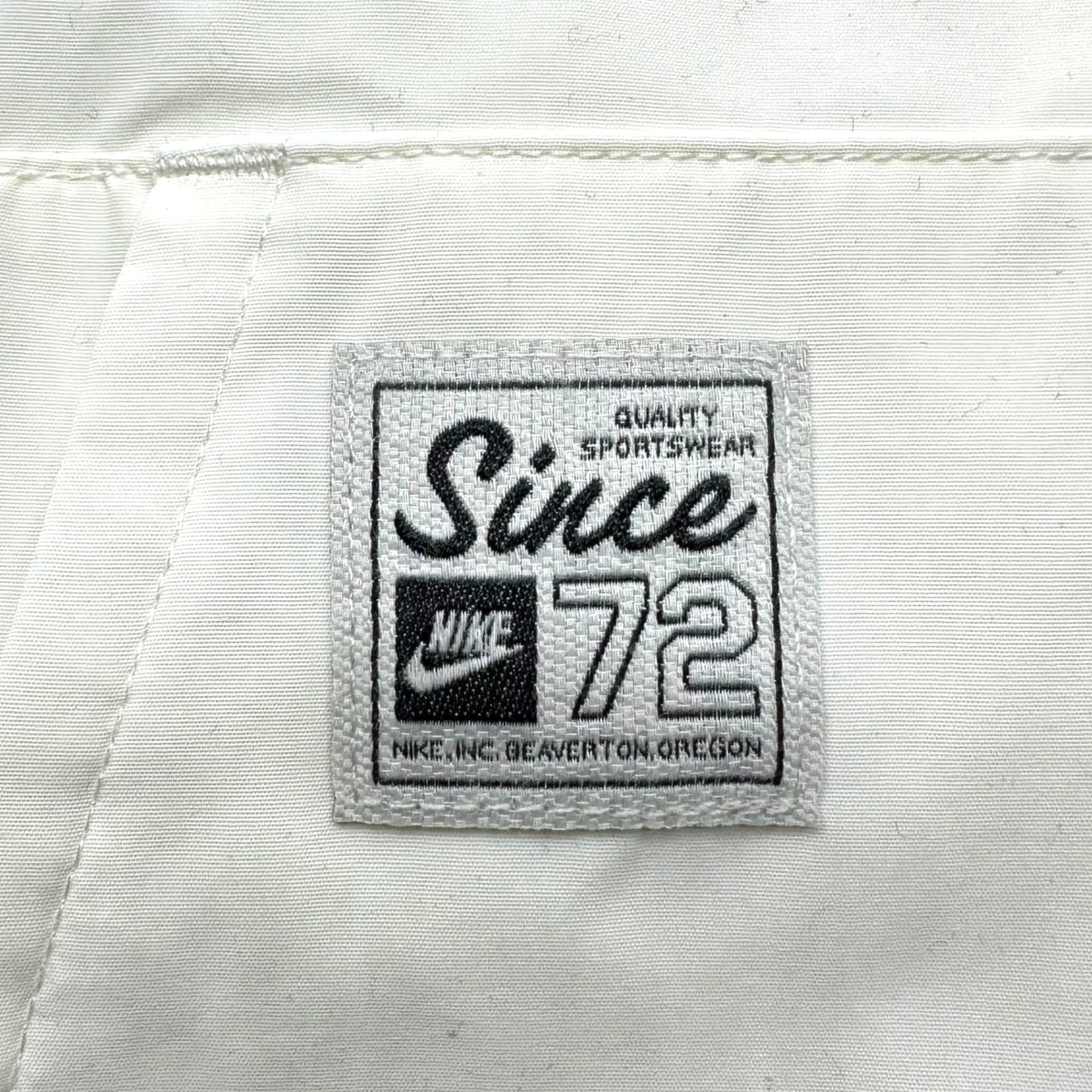 NIKE(ナイキ) Woven anorak jacket ウーブン アノラック ジャケット SU241102SIV M ホワイト ウインド ブレーカー ハーフ ジップ パーカー