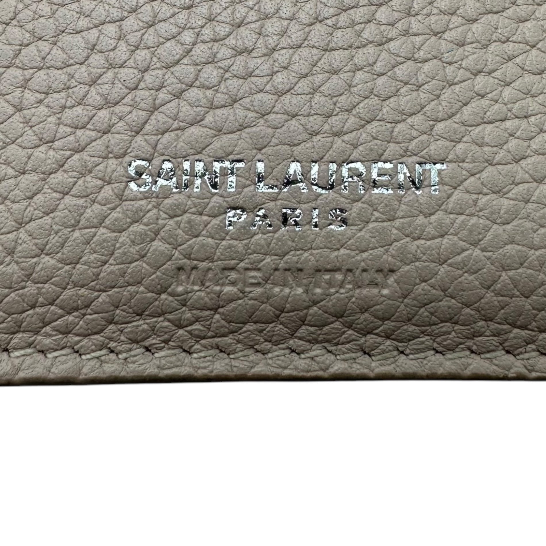 YVES SAINT LAURENT(イヴサンローラン) Sac de Jour Long Wallet サックドジュール ロング ウォレット ピンク 長財布