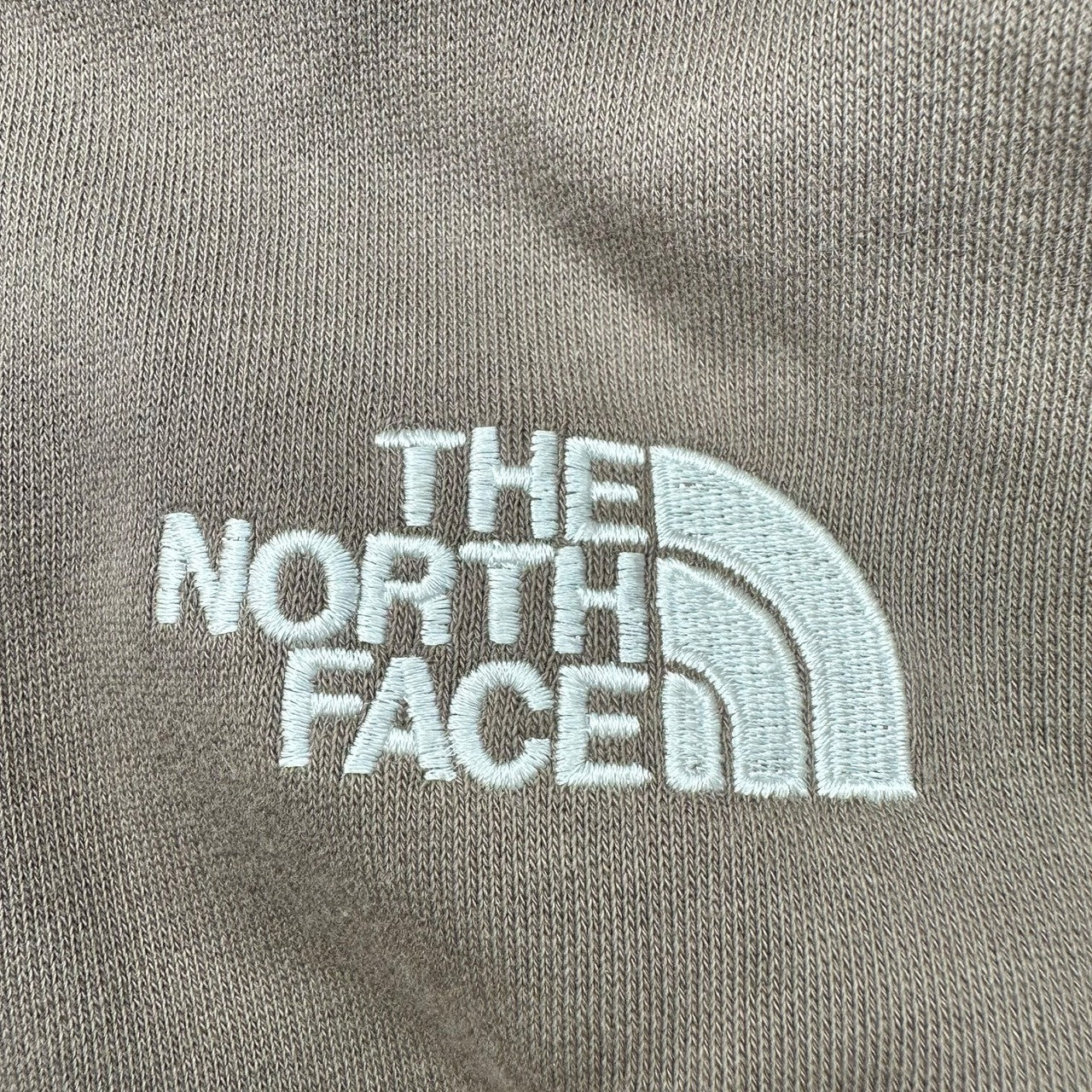 THE NORTH FACE(ノースフェイス) REARVIEW FULLZIP HOODIE リアビュー フルジップ フーディ NT11530 M ベージュ ジップ パーカー ロゴ