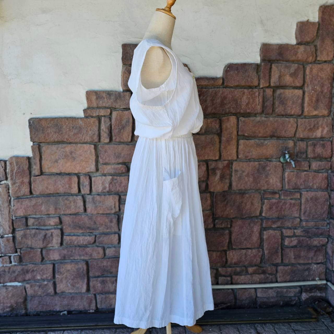 VINTAGE(ヴィンテージ) 70's double cloth nonsleeve onepiece with big pocket ポケット付き二重生地のノースリーブワンピース M~L程度 ホワイト