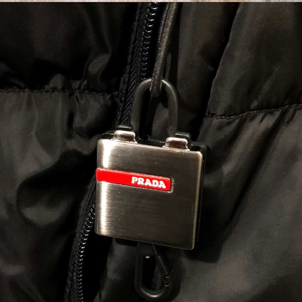 PRADA SPORT(プラダスポーツ) ナイロンダウンベスト 50(Lサイズ程度) ブラック