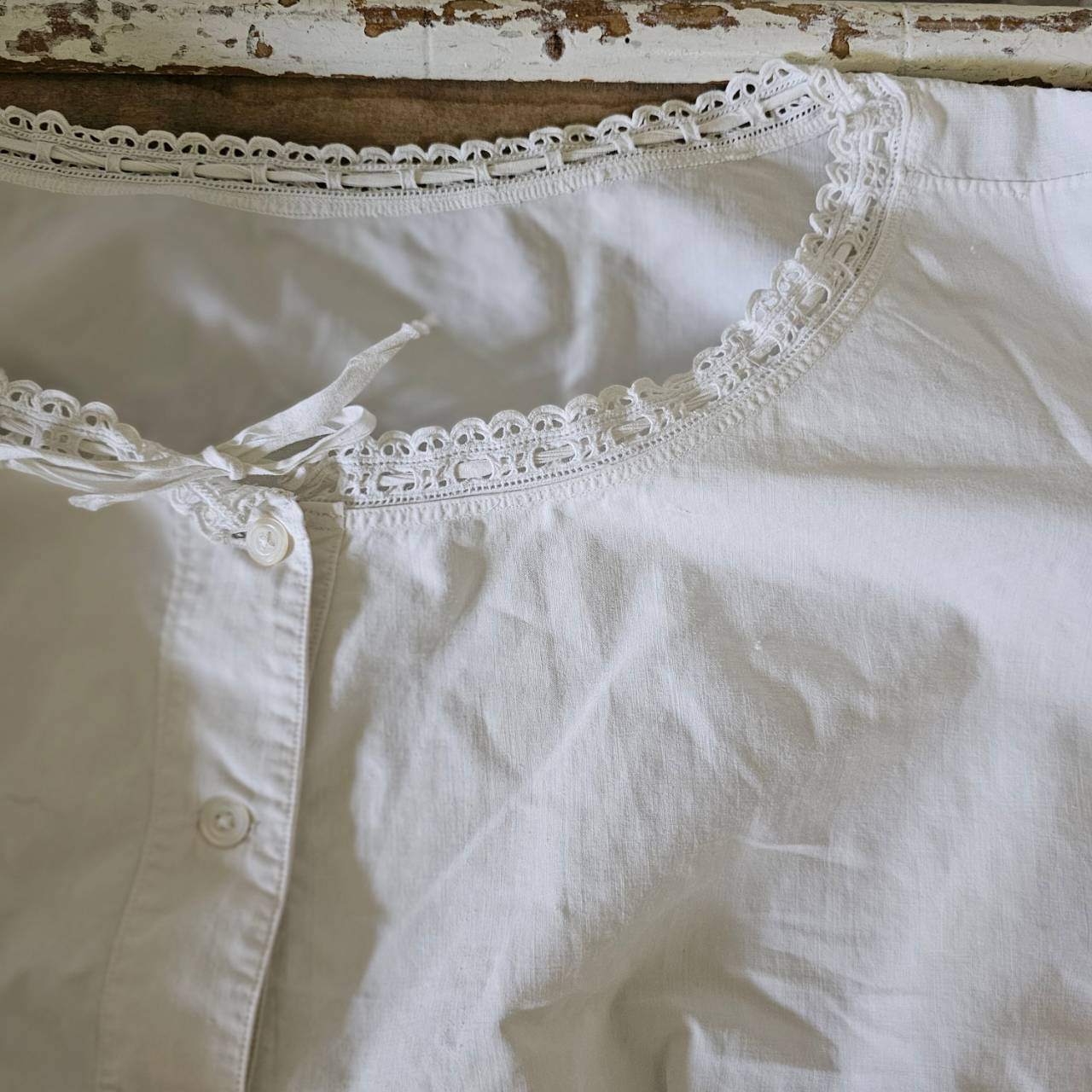 Euro antique(ヨーロッパアンティーク) 1900's~ puff sleeve drawstring neckline white cotton blouse ホワイトコットンのパフスリーブなドローストリングブラウス 表記無し(M~L程度) ホワイト 推定1900年代以降