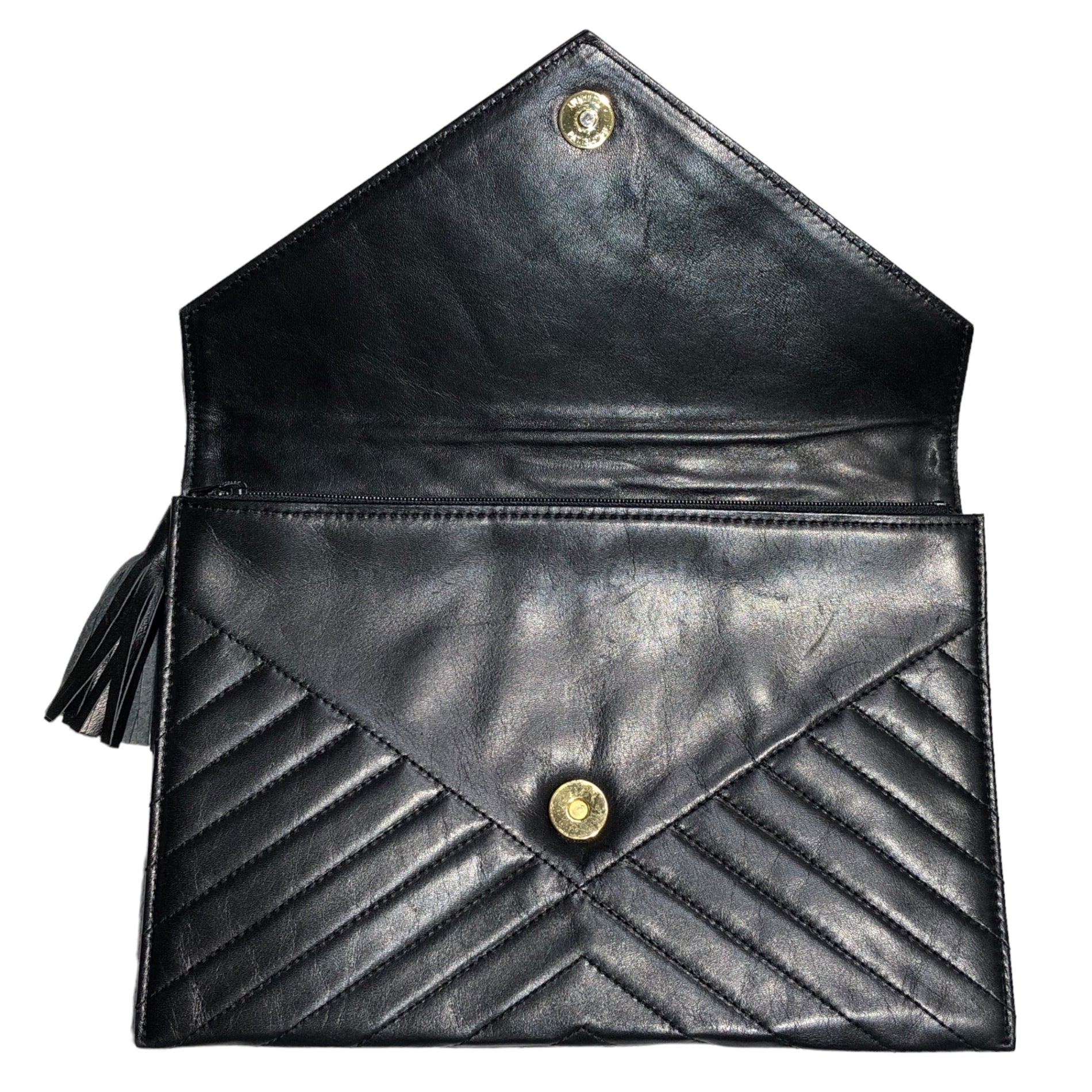 YVES SAINT LAURENT(イヴサンローラン) V stitch clutch bag Vステッチ クラッチ バッグ ブラック セカンド