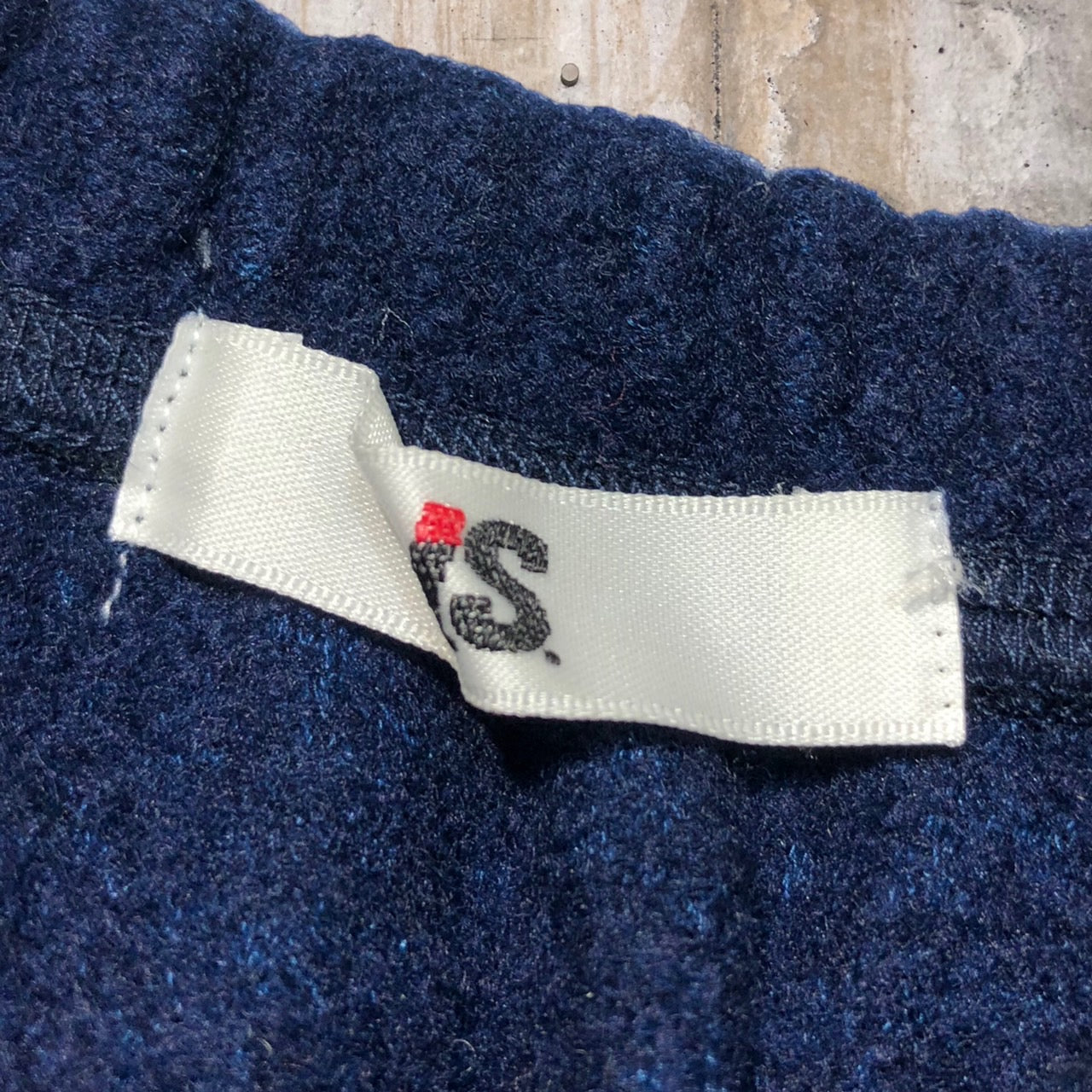 i.s. ISSEY MIYAKE(アイエス イッセイミヤケ) 90's back print wool short pants/ウールショートパンツ IS33-JF018 M ネイビー