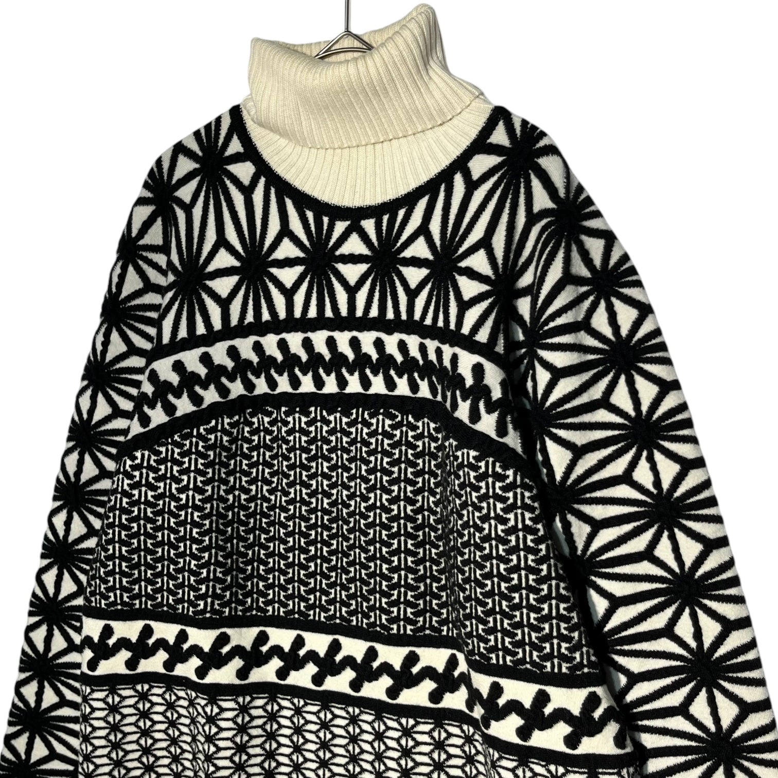 DSQUARED2(ディースクエアード) Turtleneck knit pullover タートルネック 編み ニット プルオーバー S71HA0680 M アイボリー×ブラック