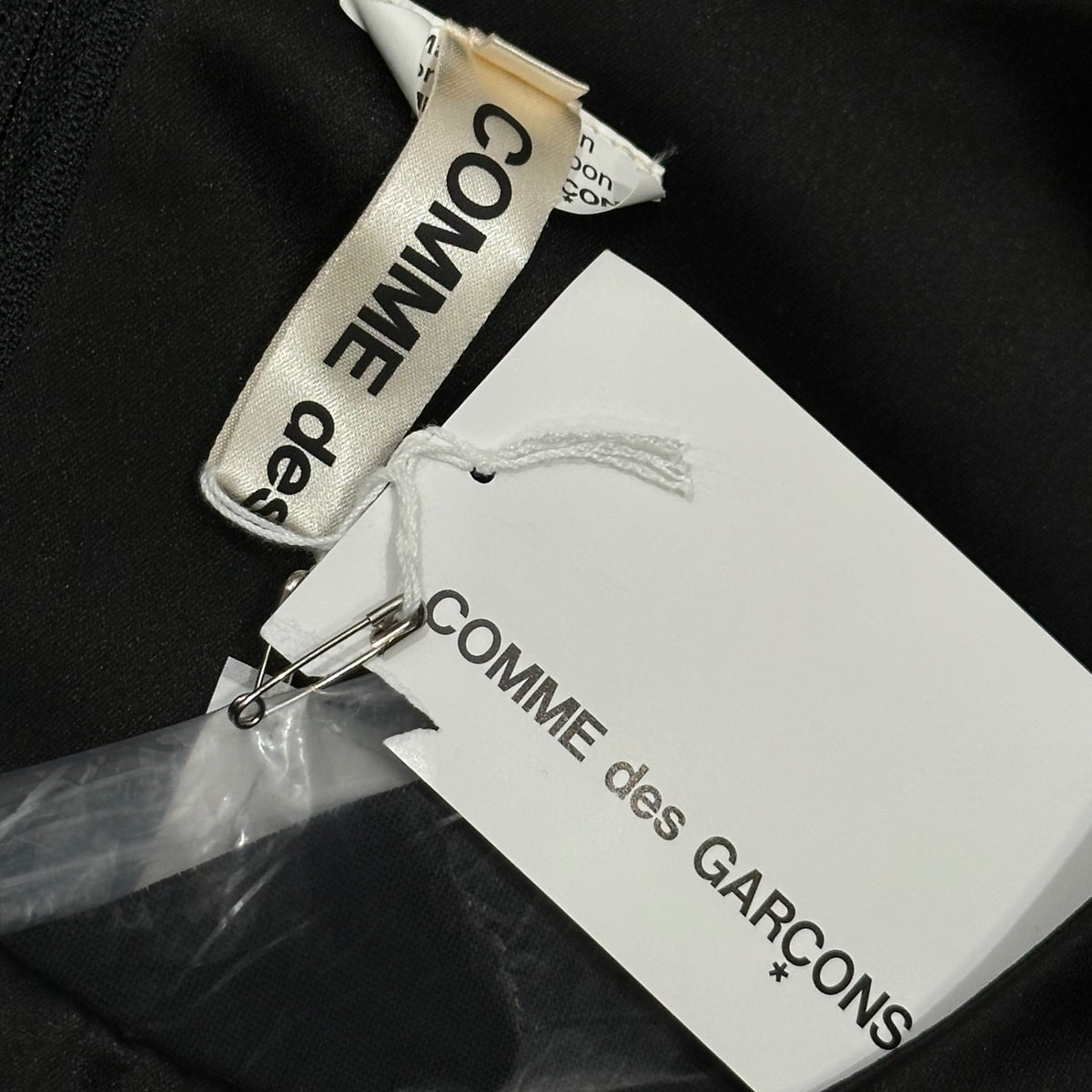 COMME des GARCONS(コムデギャルソン) 2026SS Polyester-Voluminous Sleeveless Dress エステル ボリューム ノースリーブ ワンピース GQ-O007 S ブラック AD2025