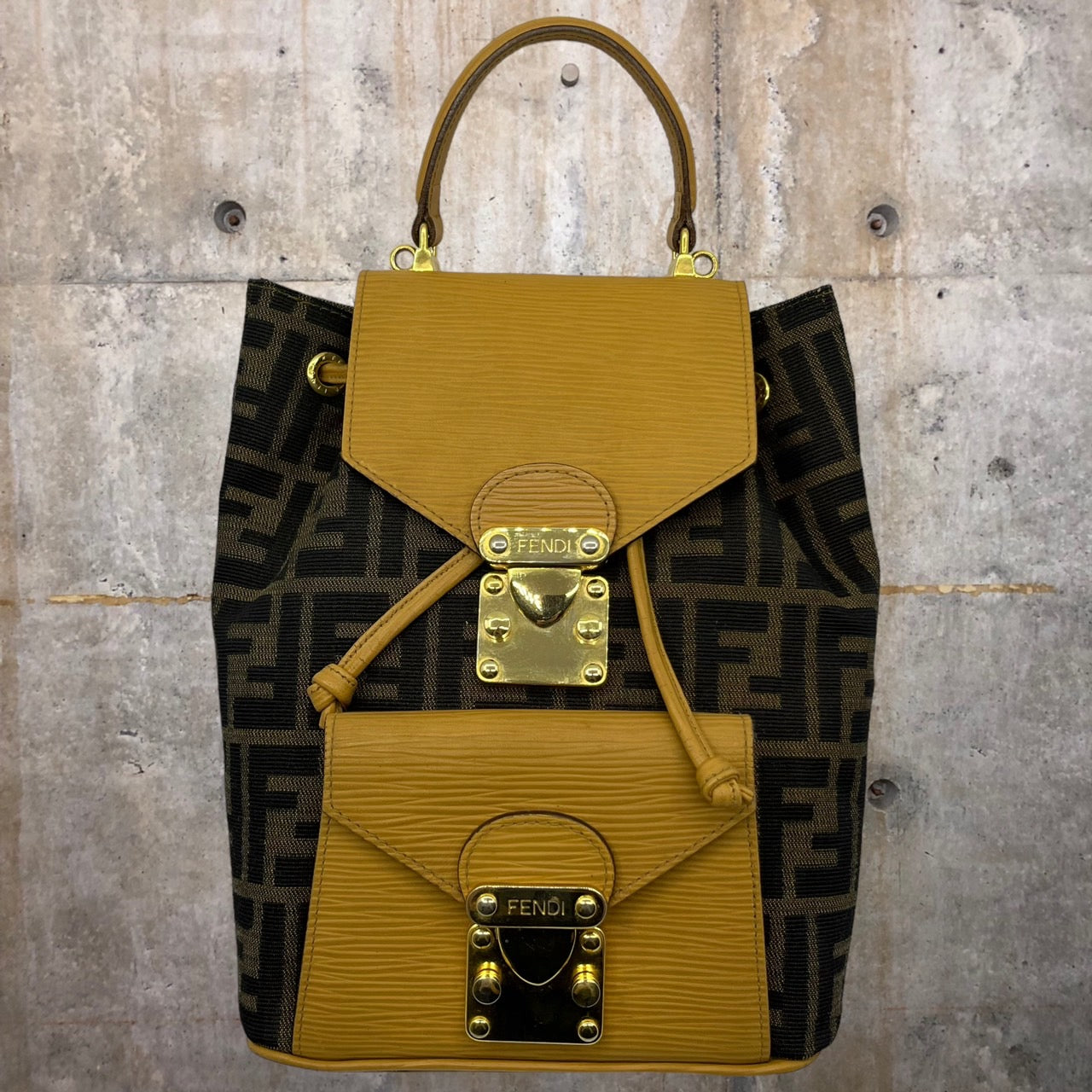 FENDI(フェンディ) ズッカ柄ハンドバッグ 091475306 ブラウン ストラップ欠品