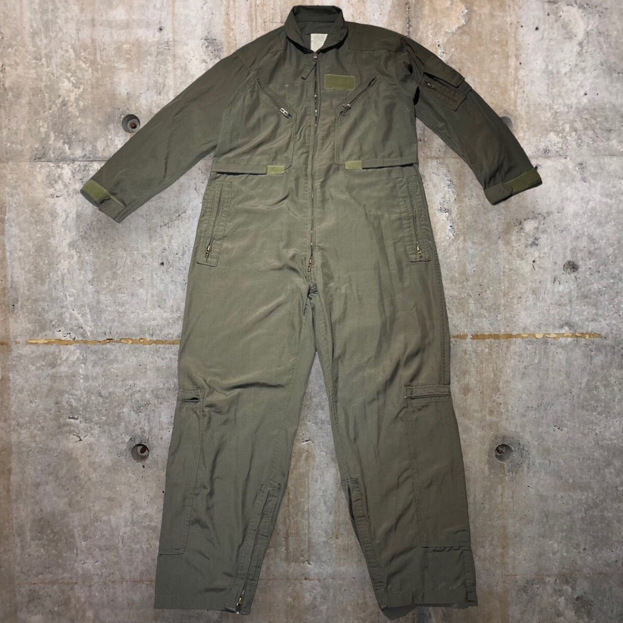 US AMRY(アメリカ軍) 93'sフライトスーツ DLA-100-93-C-0406 46(M程度) カーキ