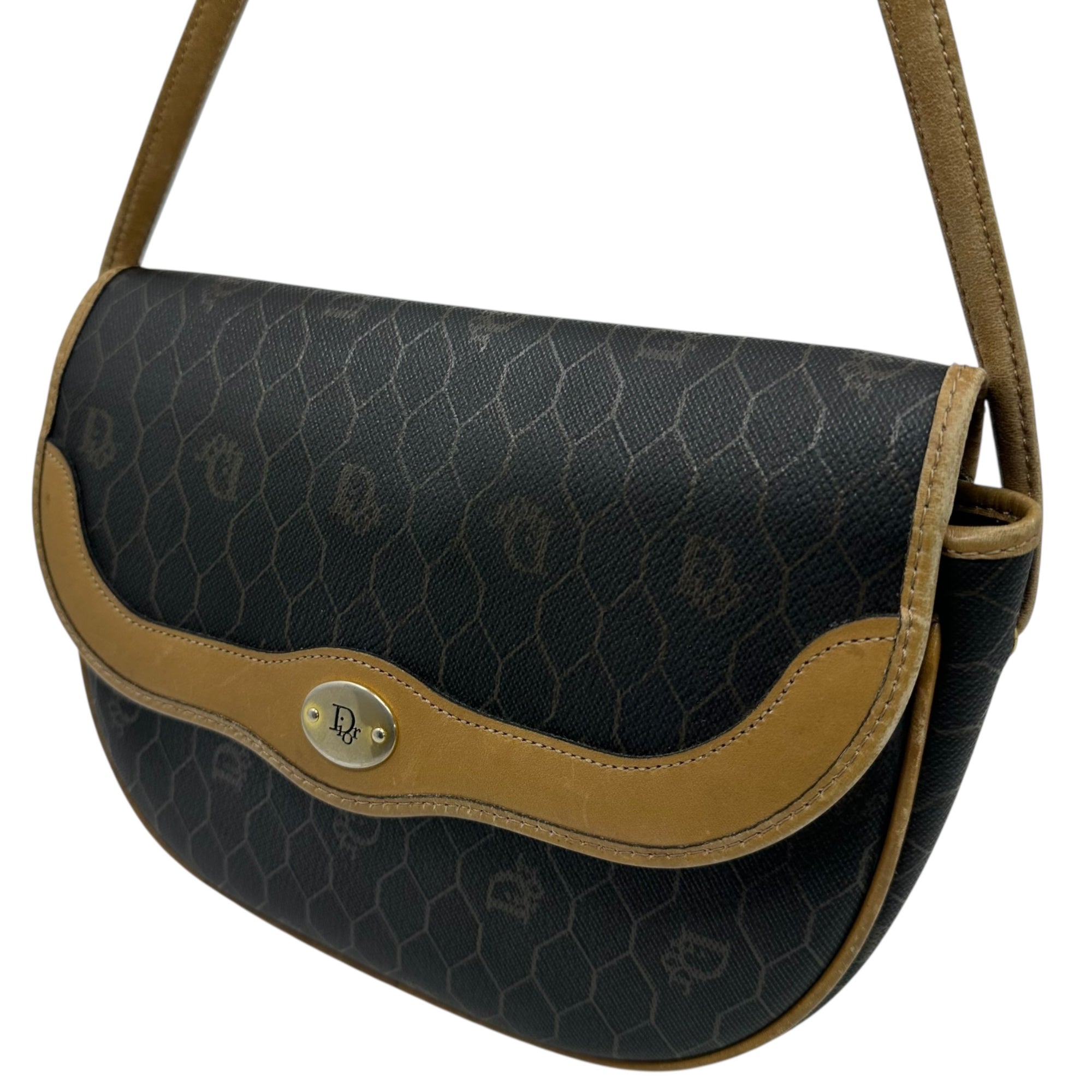 Christian Dior(クリスチャンディオール) Old Monogram shoulder pouch オールド モノグラム ショルダー ポーチ ブラック×ベージュ
