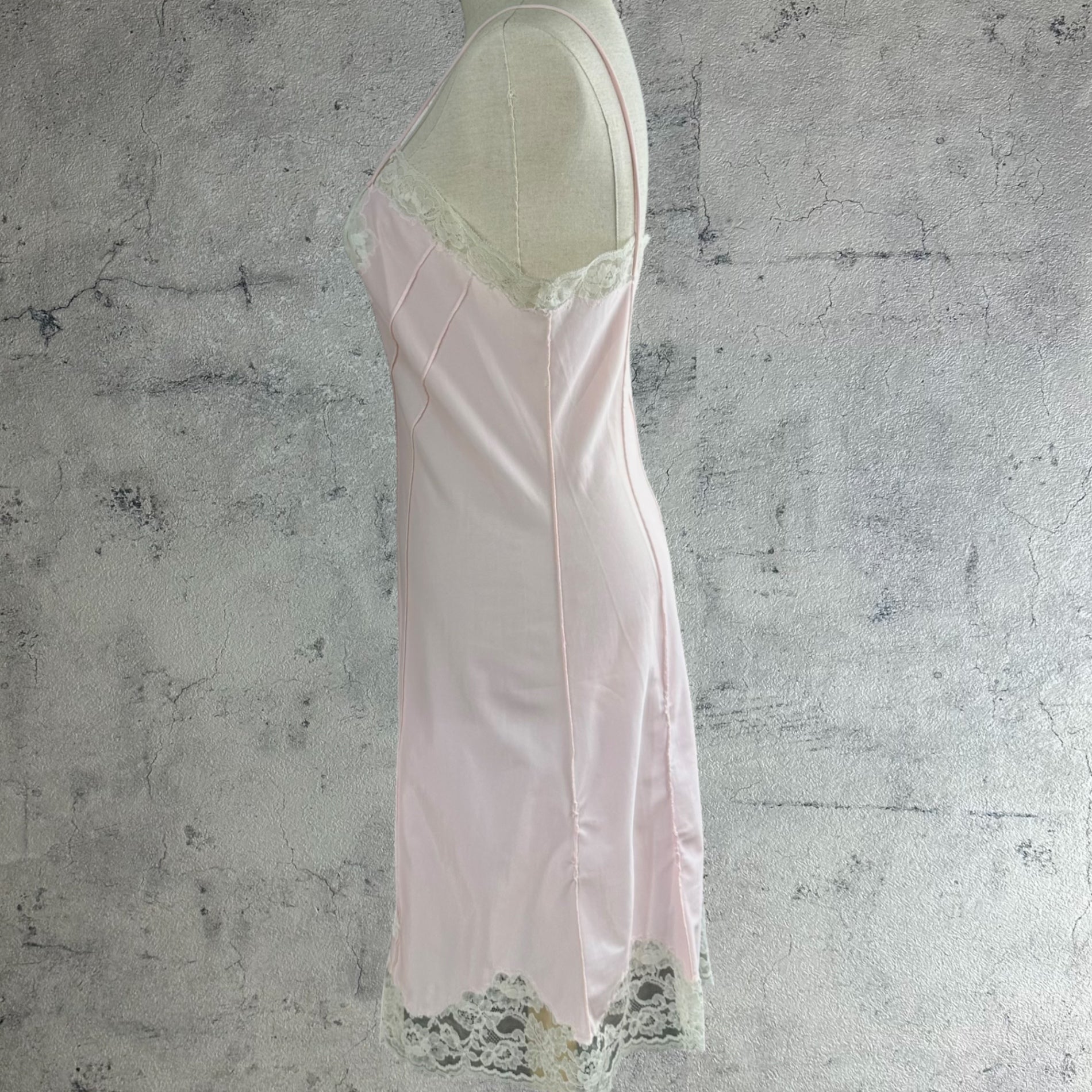 Euro vintage(ヨーロッパヴィンテージ) Dream_pale tone dolly camisole ペールピンクのレース ランジェリーキャミソール 表記無し(Mサイズ程度) ペールピンク