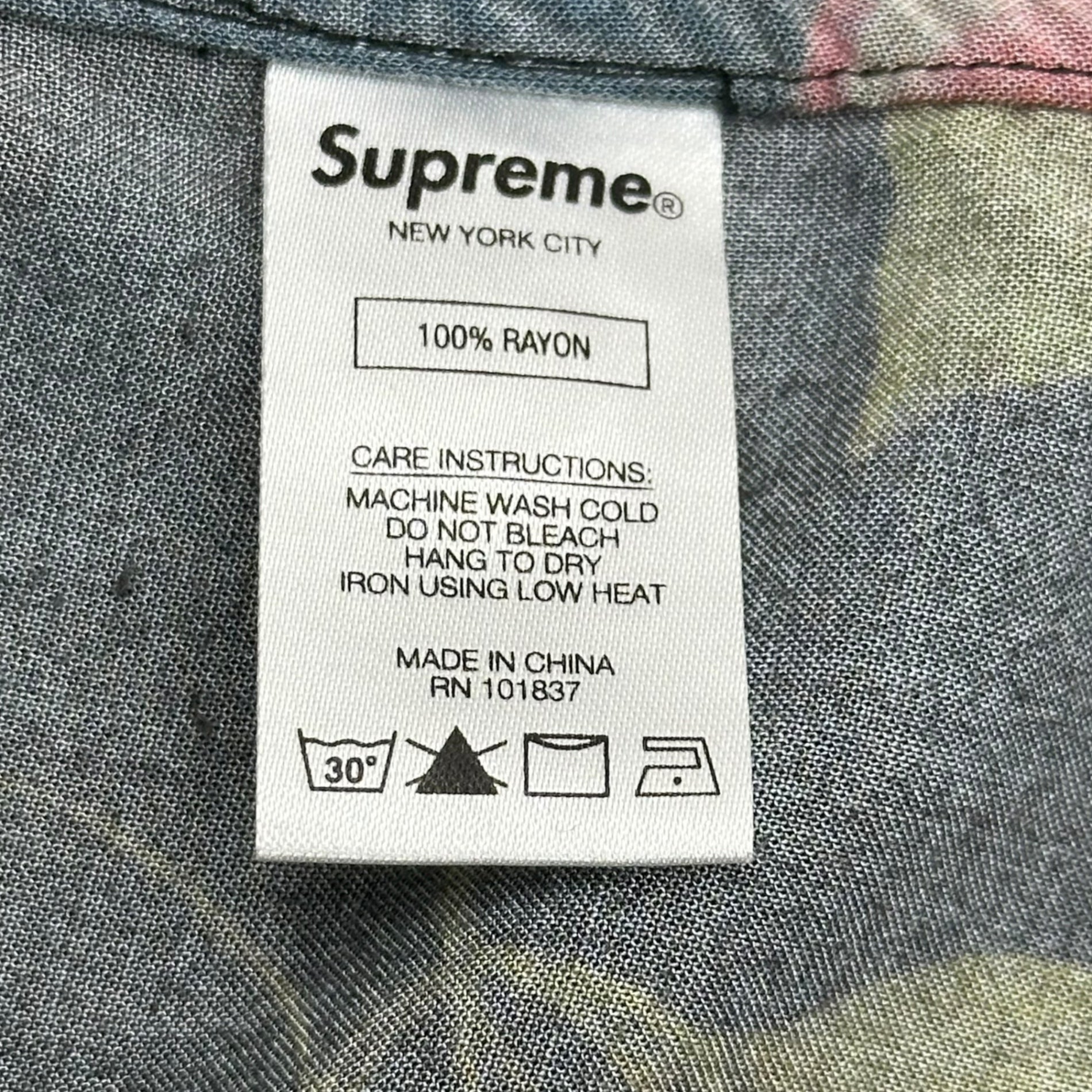 SUPREME(シュプリーム) 19SS cherry rayon shirt チェリー レーヨン シャツ 開襟 M ブラック×レッド