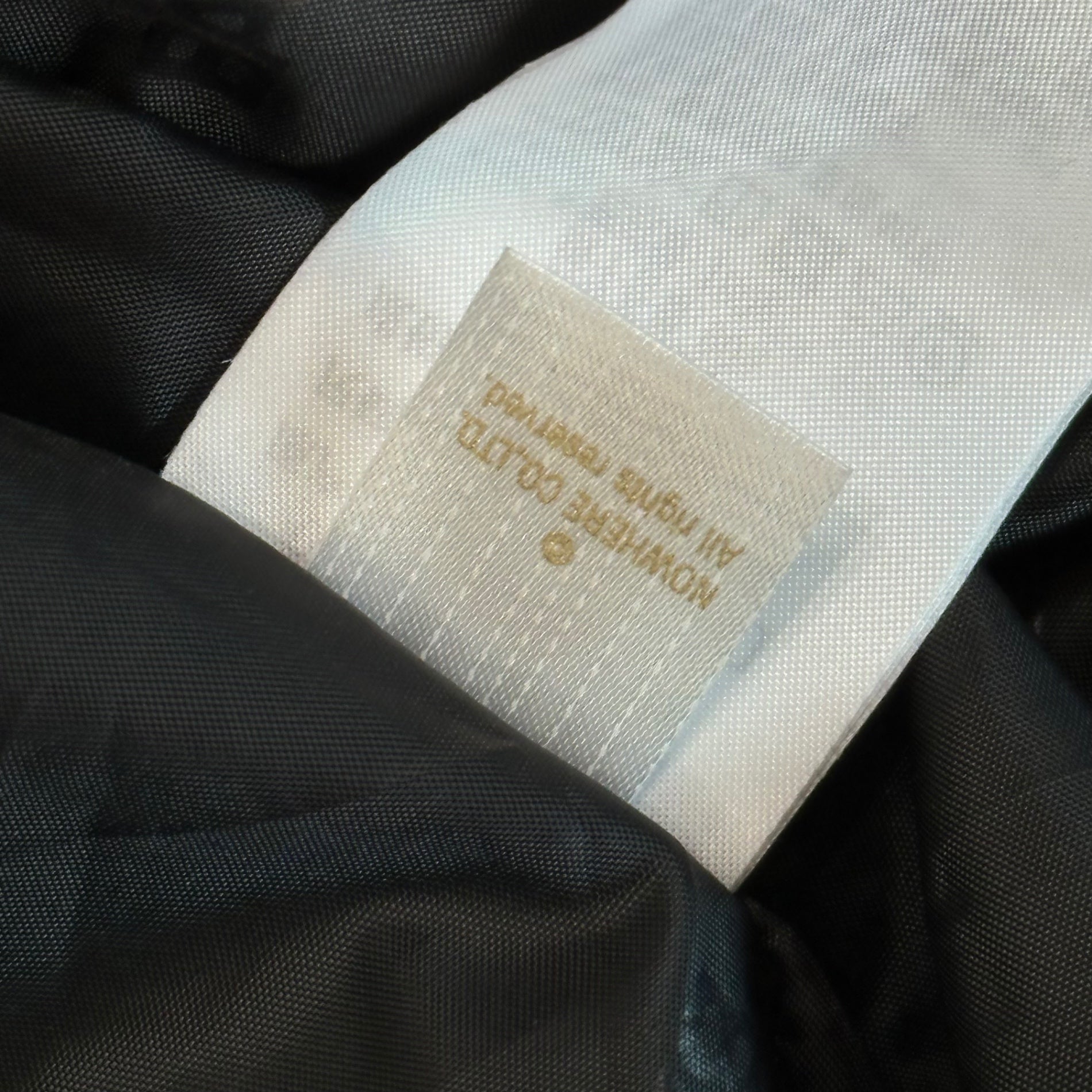 A BATHING APE(アベイシングエイプ) 25AW BAPE DETACHABLE SLEEVES DOWN JACKET 2WAY ダウン ジャケット 001DNK802001L F ネイビー