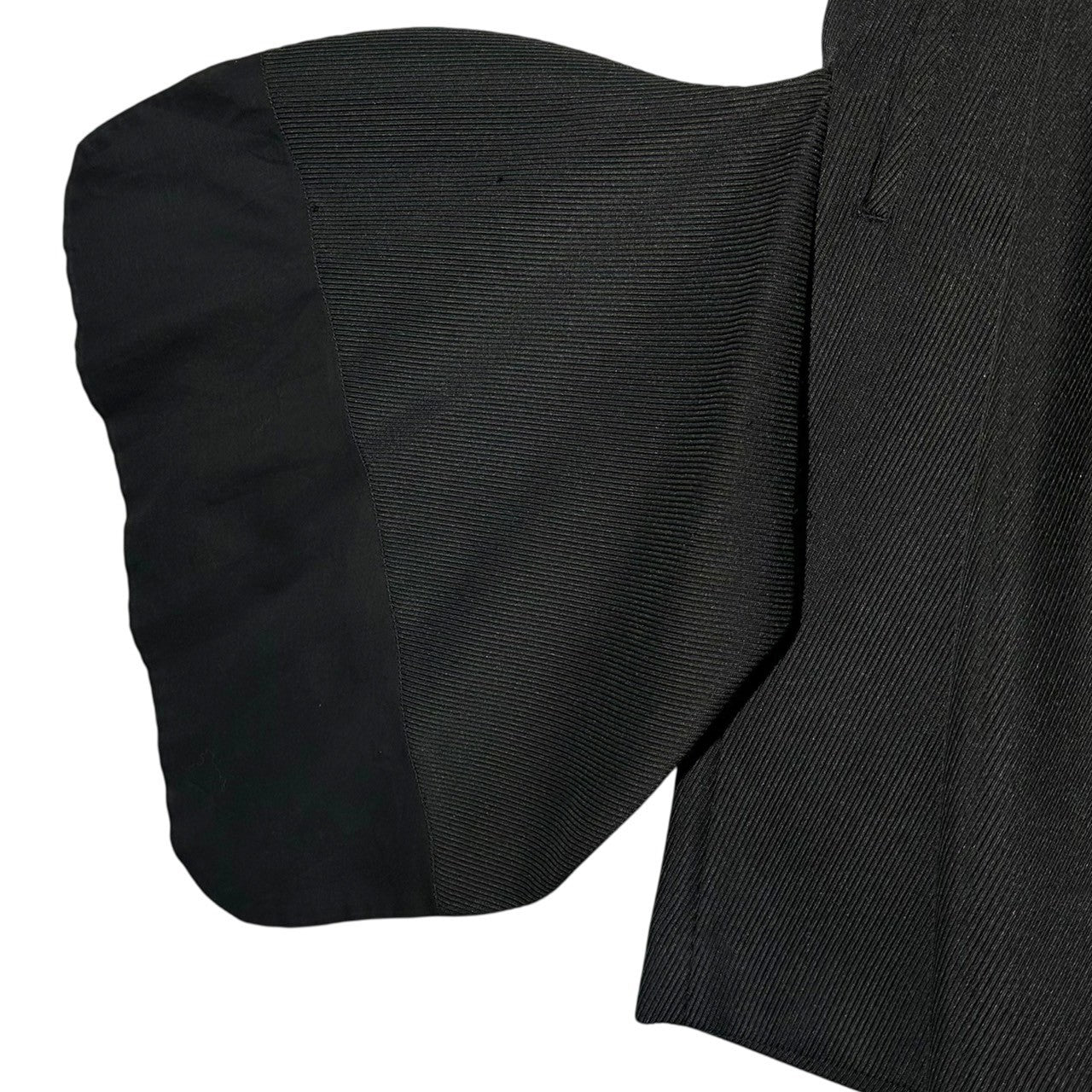 COMME des GARCONS HOMME PLUS(コムデギャルソンオムプリュス) 25SS Deformed design pleated wide shorts 変形デザイン プリーツ ワイド ショーツ PO-P053 S ブラック AD2024