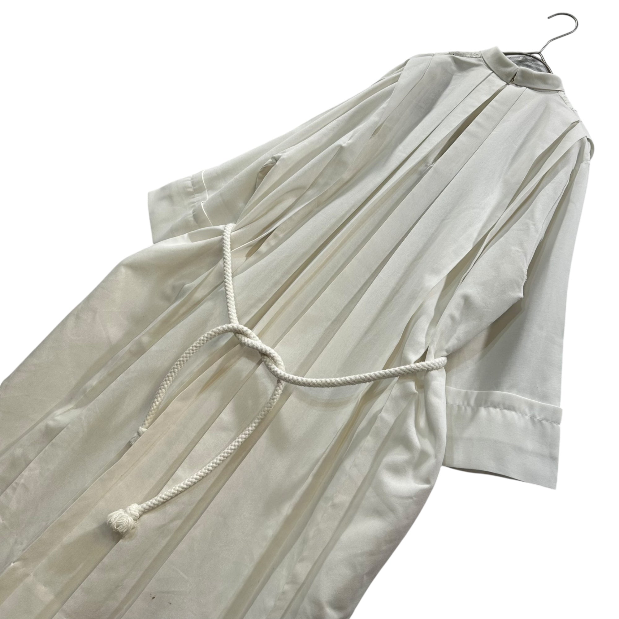 vintage(ヴィンテージ) 80'~90's church smog dress with cutwork lace カットワークレースの教会ドレス 130(Mサイズ程度) ホワイト 右側にポケット/ベルト付/右袖に汚れ有