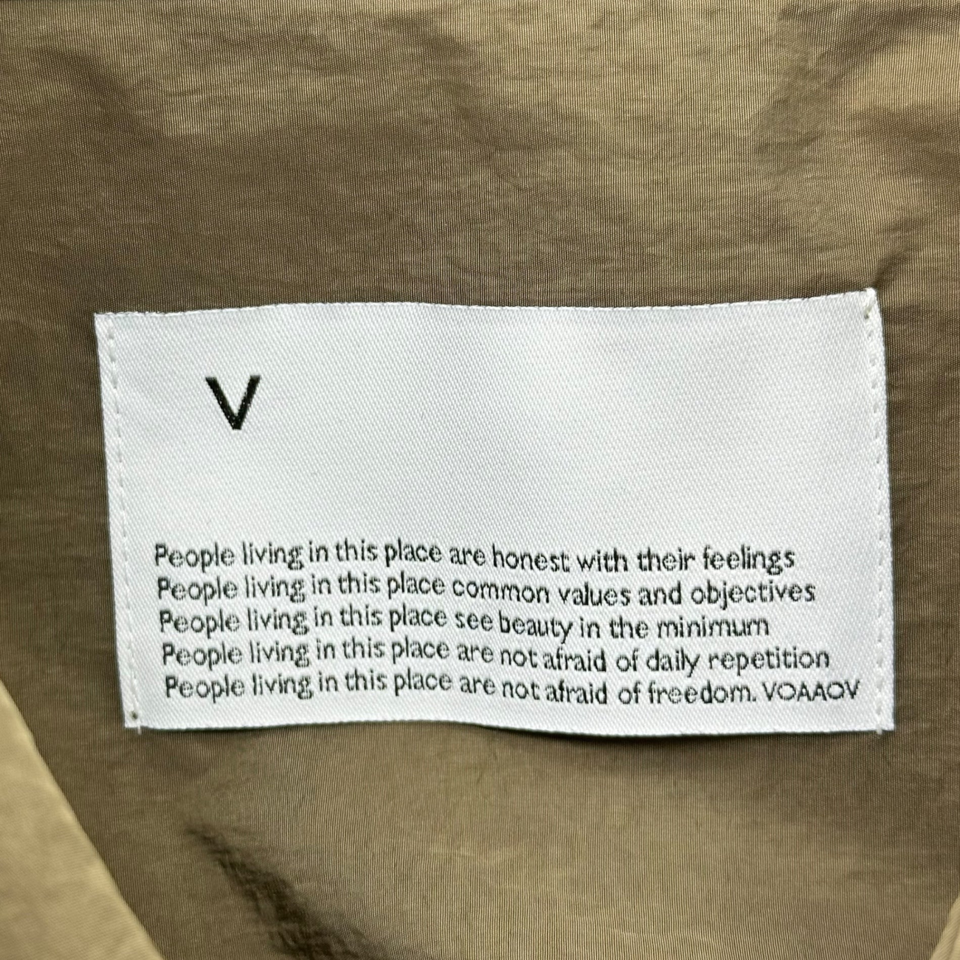 VOAAOV(ヴィアーブ) RECYCLE NYLON TAFFETA Shirt Blouson リサイクル ナイロン タフタ シャツ ブルゾン VOSH-M11 2(M程度) カーキ