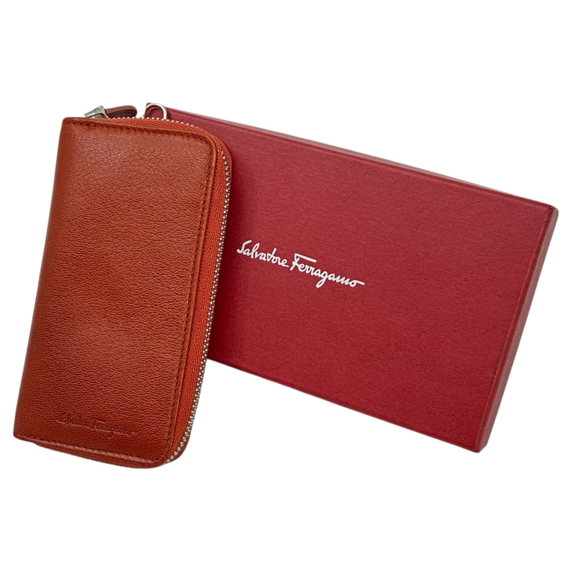 Salvatore Ferragamo(サルヴァトーレフェラガモ) Ganchini Shoulder Strap Key Case ガンチーニ ショルダー ストラップ キーケース KB-227734 ブラウン 小銭入れ 財布 ポーチ