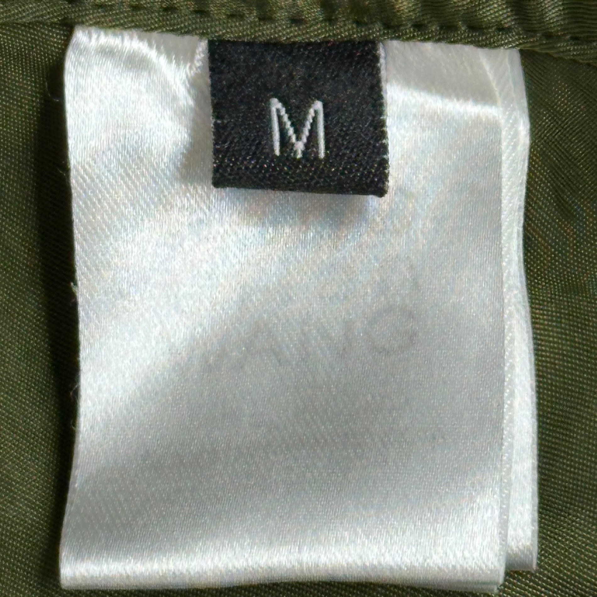 Feng Chen Wang(フェンチェンワン) Nylon Military Reconstructed Hoodie ナイロン ミリタリー 再構築 パーカー FF10HOO406 M オリーブ×カーキ プルオーバー 切替