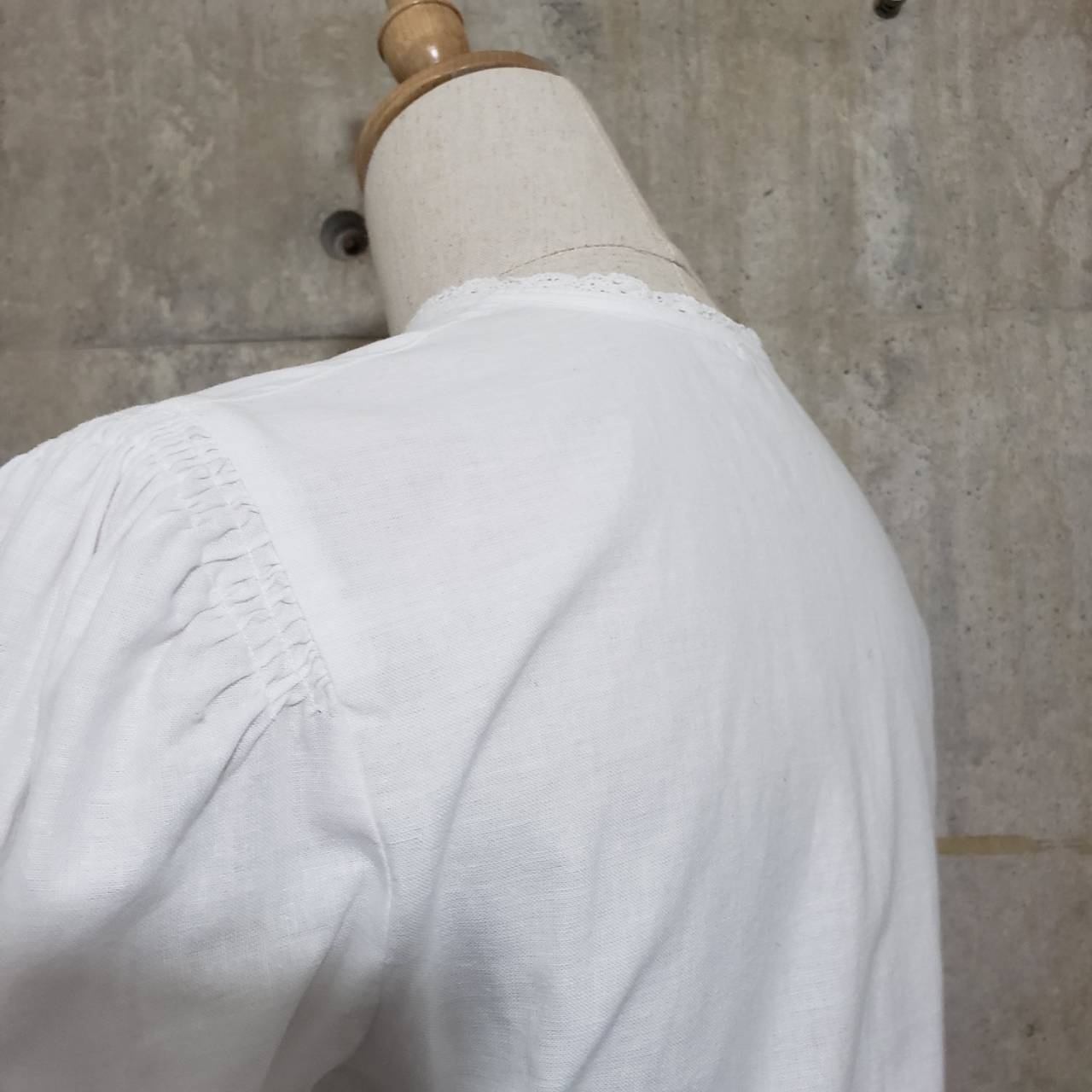 Euro Vintage(ヨーロッパヴィンテージ) 切りっぱなしBaumwollミニレースブラウス 40(Lサイズ程度) ホワイト