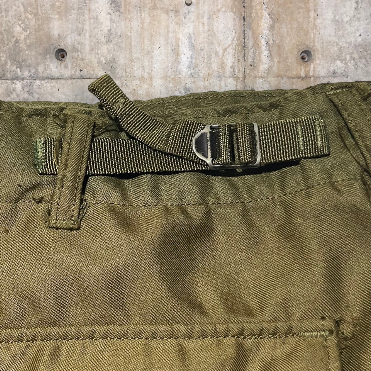 US AMRY(アメリカ軍) 70'sヘリクルーパンツ/ヴィンテージカーゴパンツ 表記無し(XLサイズ程度) カーキ 亜熱帯向け/耐燃性ナイロン