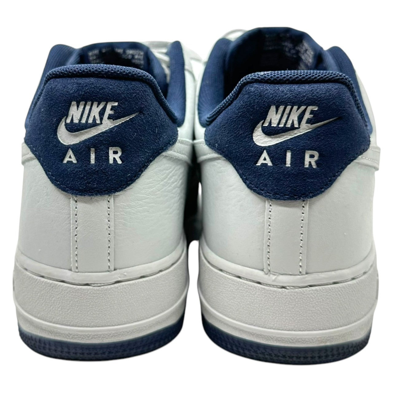 NIKE(ナイキ) AIR FORCE 1 '07 LV8 PHOTON DUST/PHOTON DUST-OBSIDIAN エアフォース1 ローカット スニーカー HM9483-001 27.5cm ホワイト×ネイビー